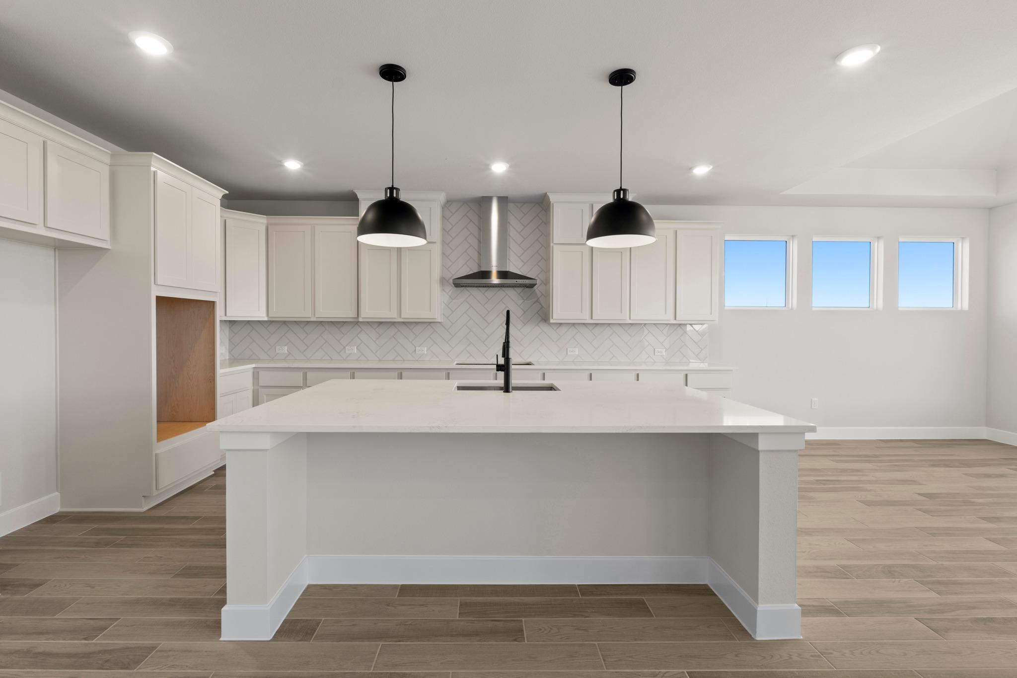 108 Rightfield Dr, Liberty Hill, TX 78642