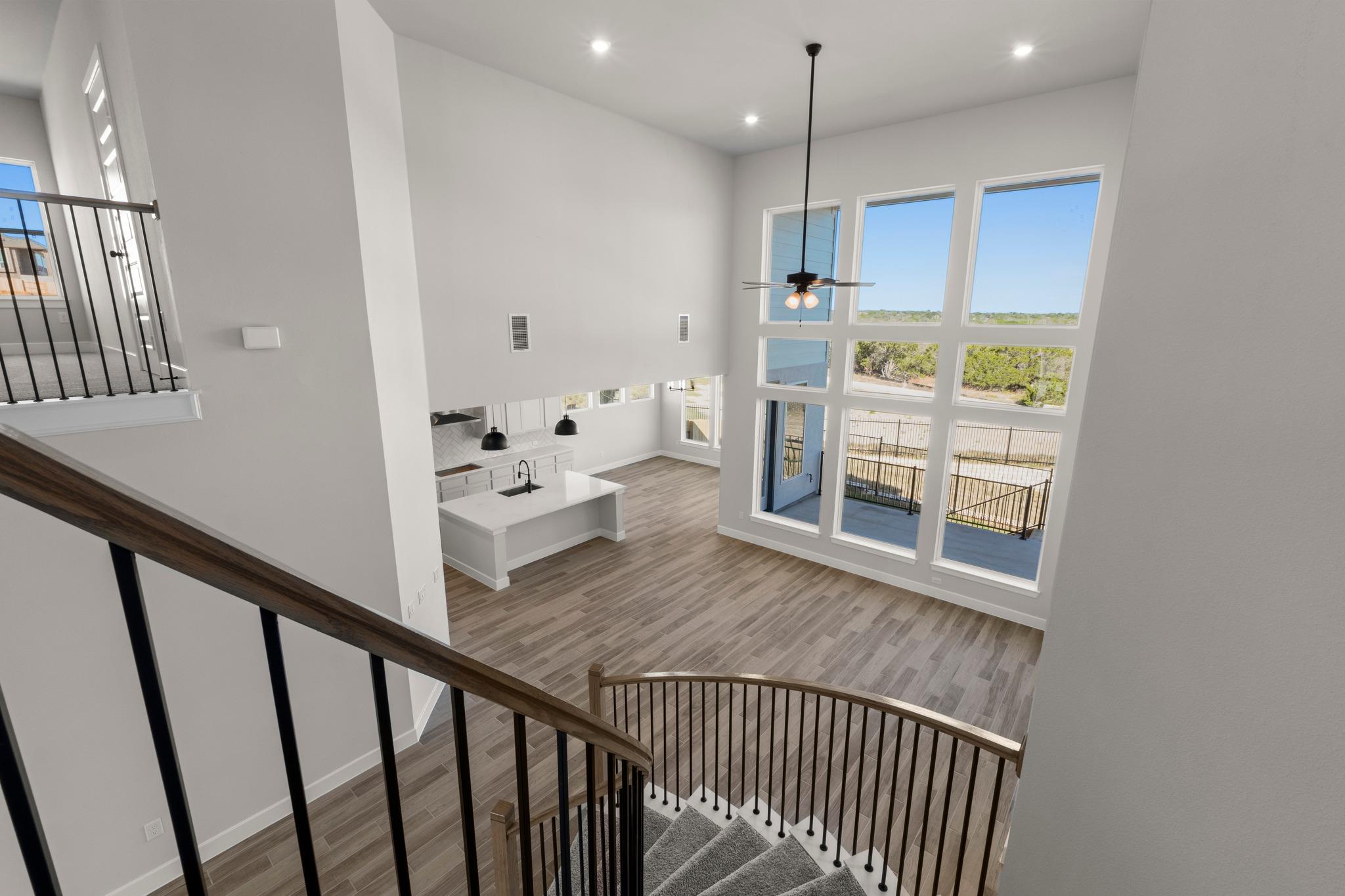 108 Rightfield Dr, Liberty Hill, TX 78642