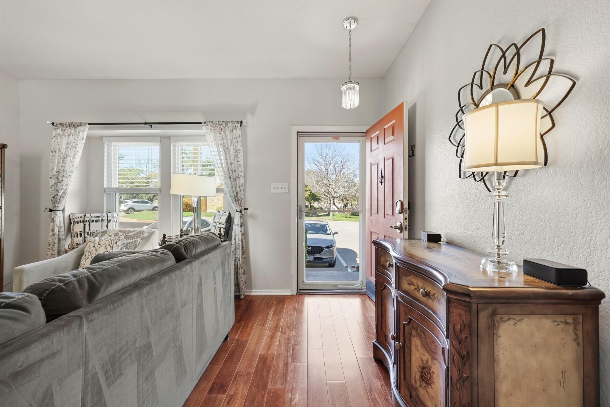 11901 E Swearingen Dr # 27, Austin, TX 78758