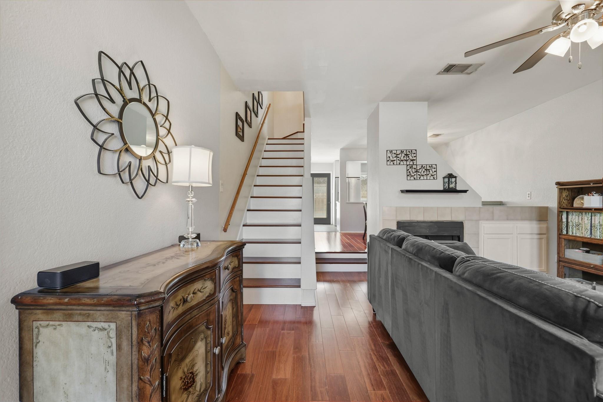 11901 E Swearingen Dr # 27, Austin, TX 78758