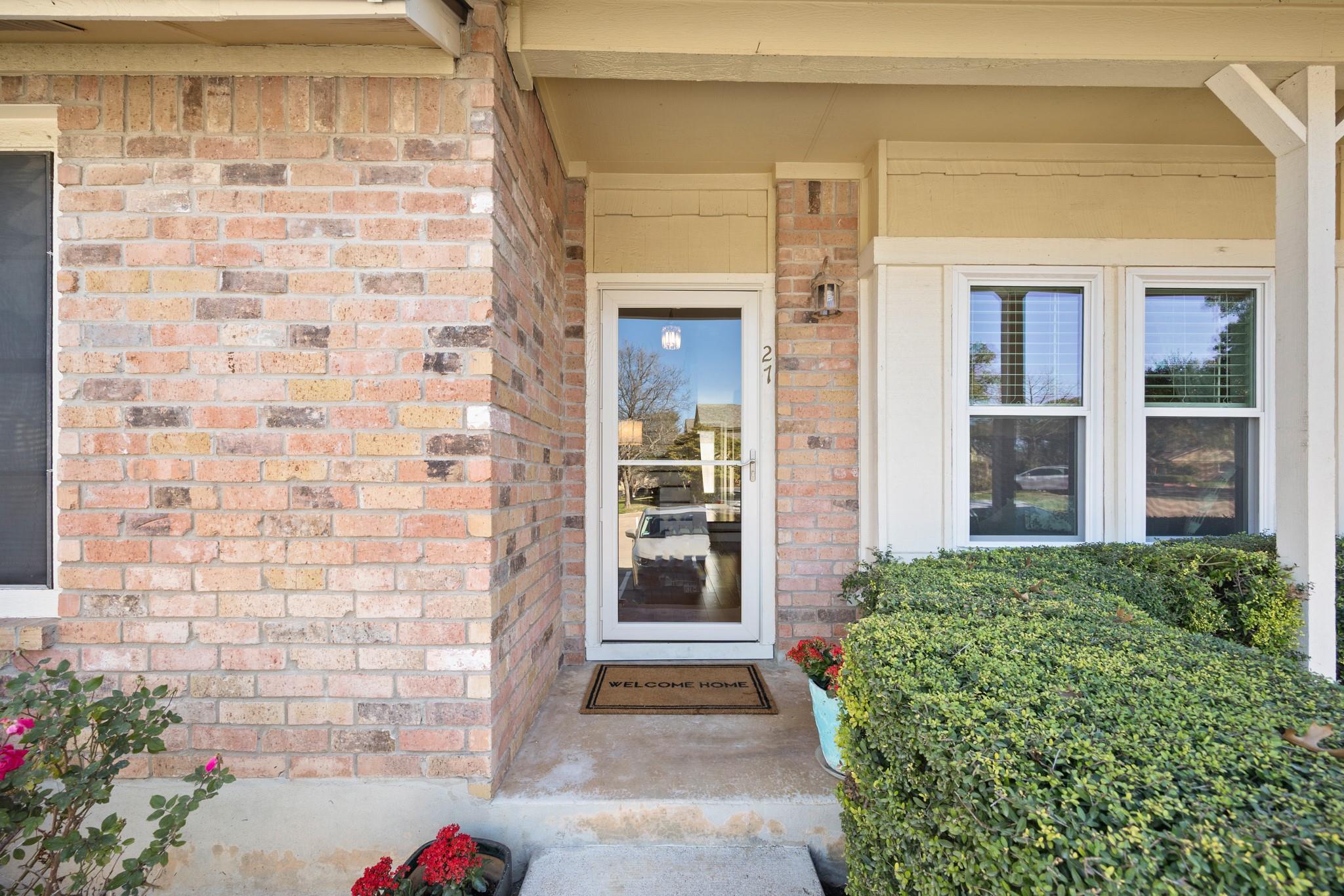 11901 E Swearingen Dr # 27, Austin, TX 78758