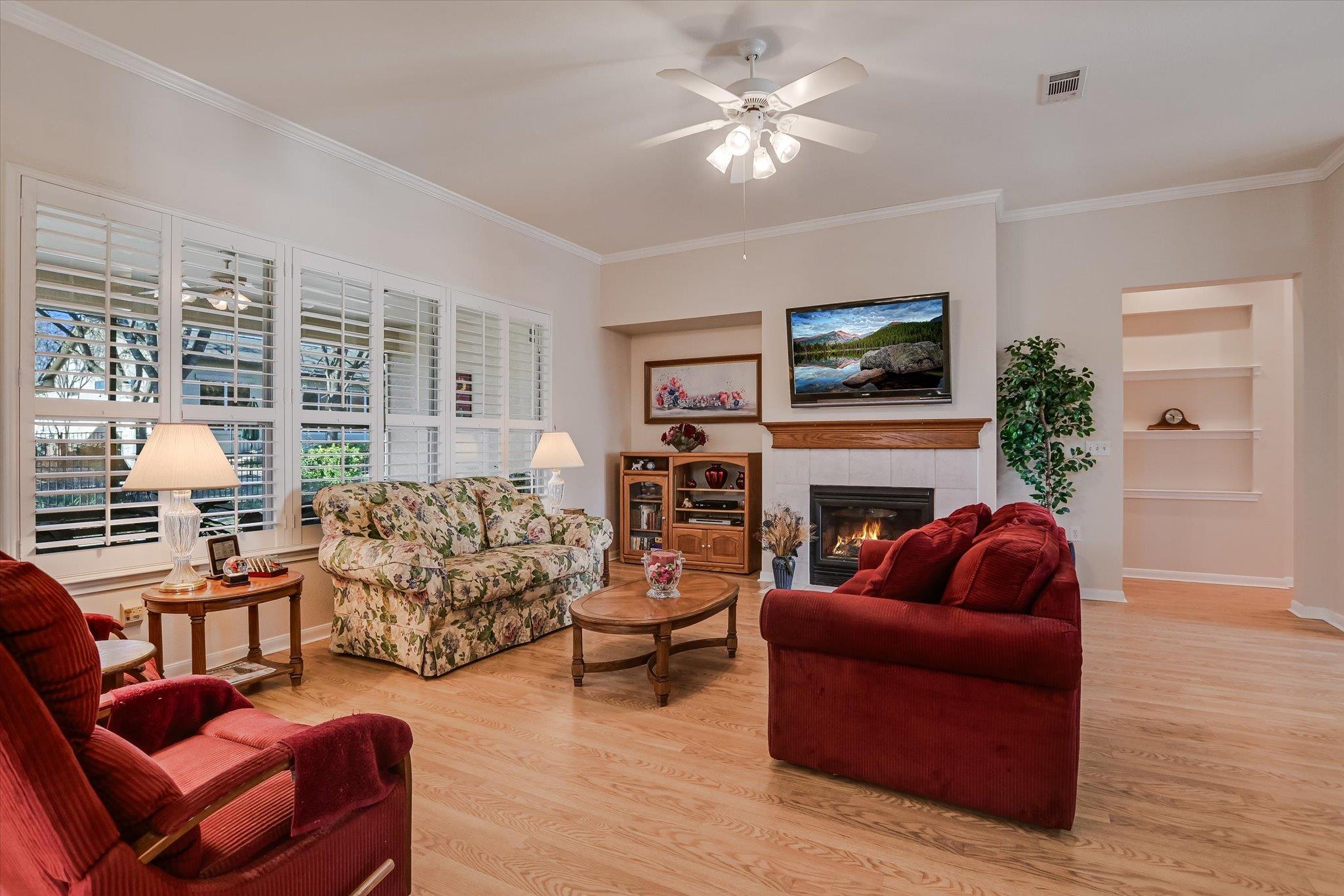 120 Mountain Laurel Way, Georgetown, TX 78633