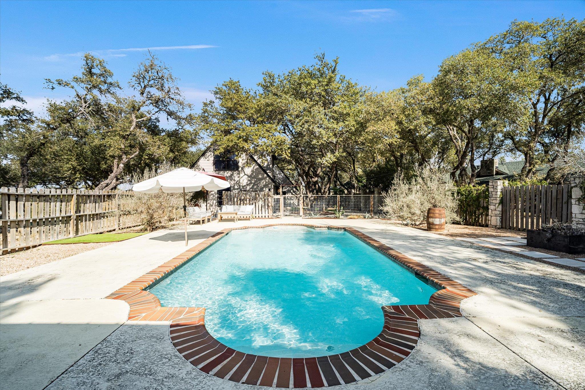 532 Hill Country Trl, Wimberley, TX 78676