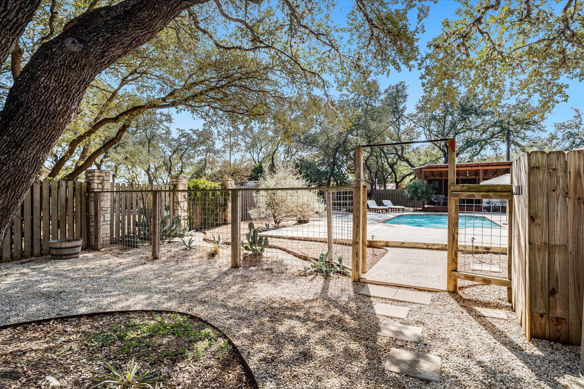 532 Hill Country Trl, Wimberley, TX 78676
