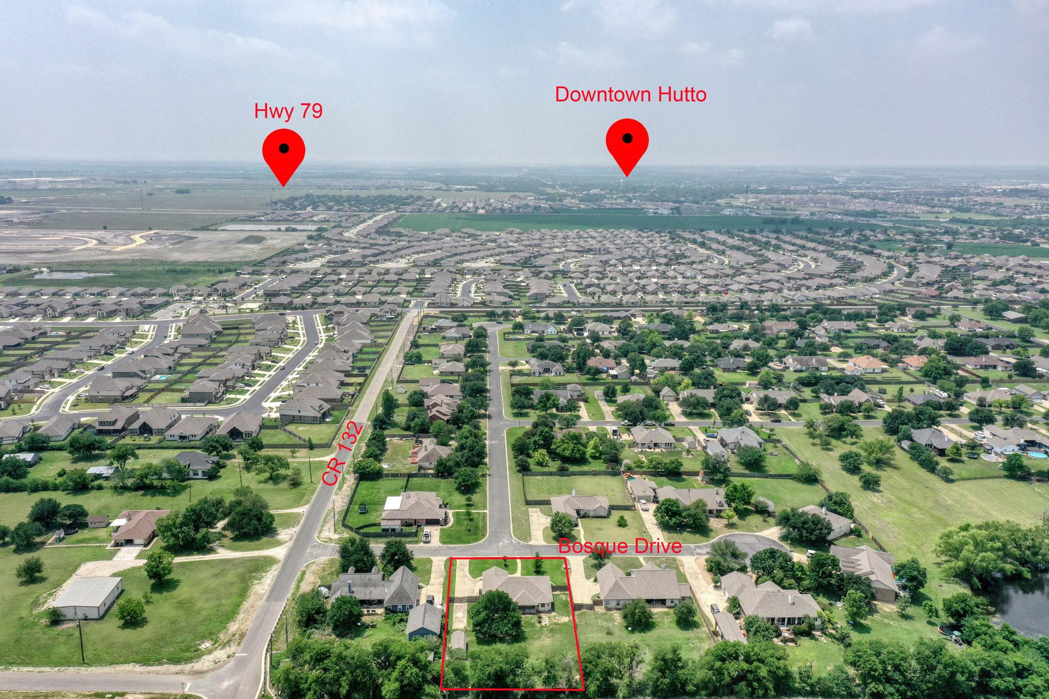 102 Bosque Dr, Hutto, TX 78634