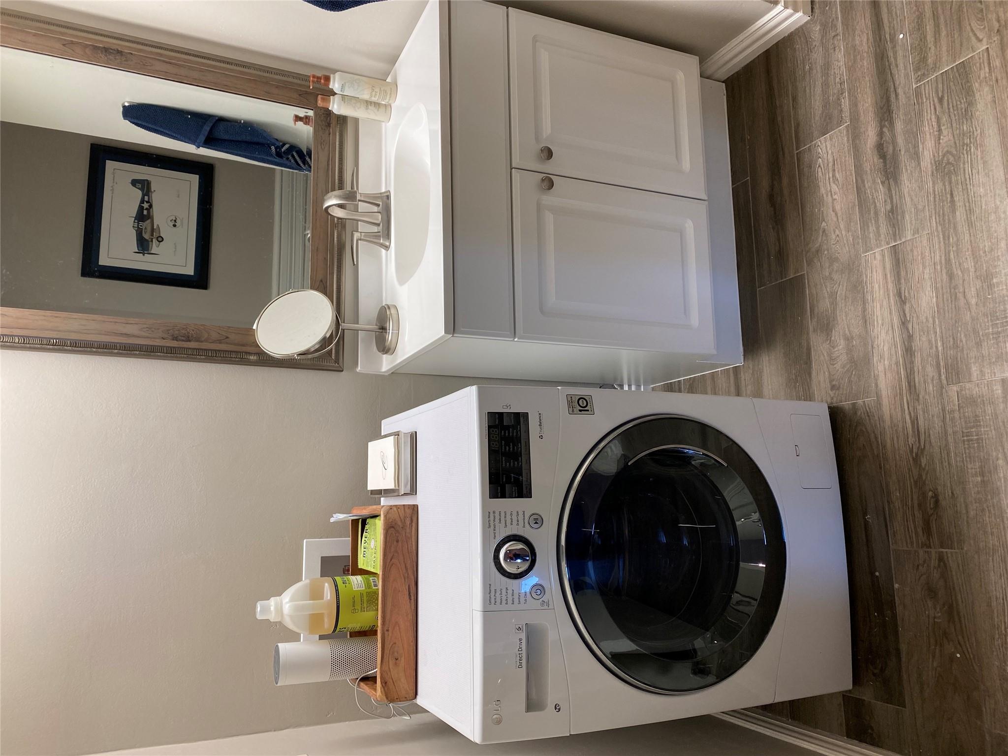 1122 Colorado St # 1802, Austin, TX 78701