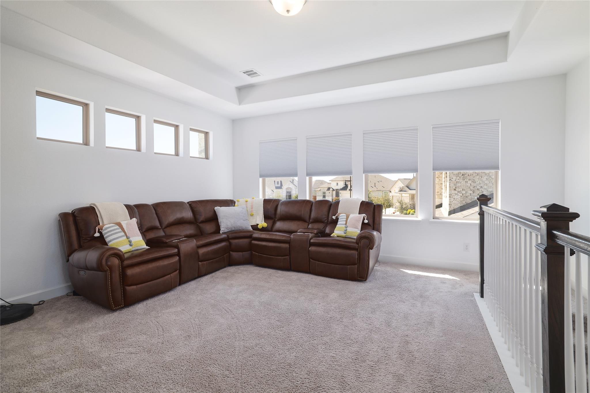 102 FORTUNA Ct, Liberty Hill, TX 78642