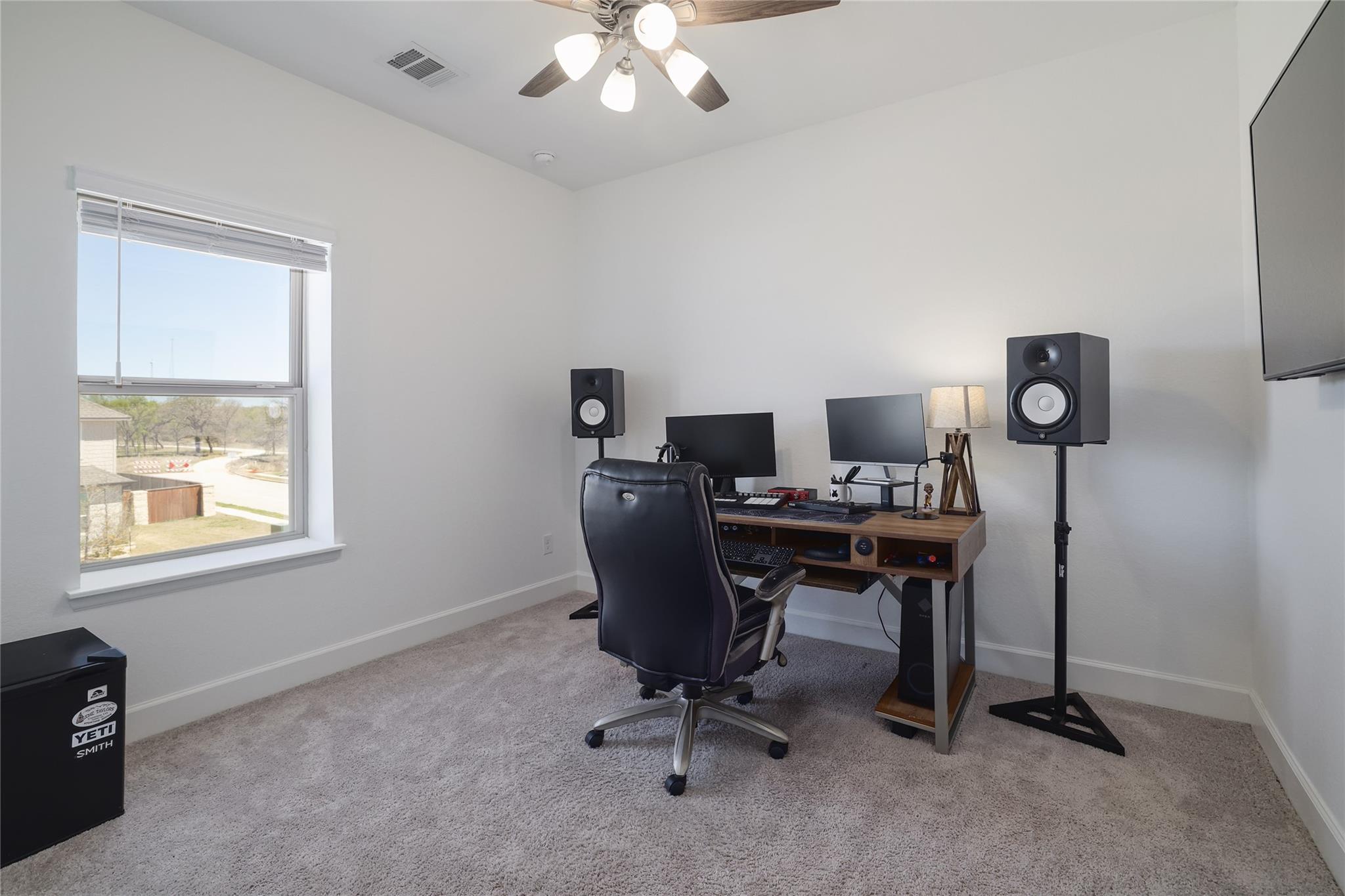 102 FORTUNA Ct, Liberty Hill, TX 78642