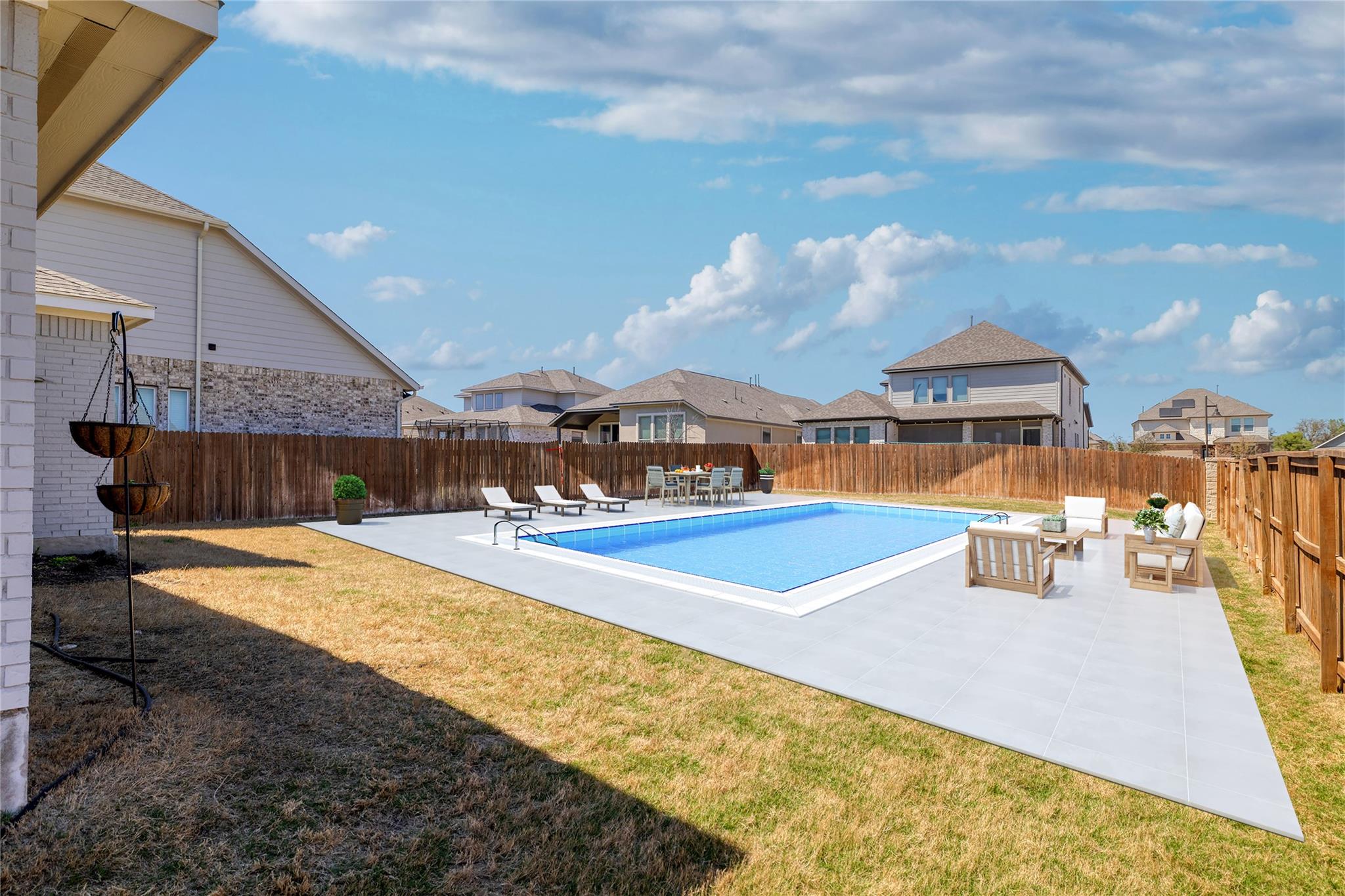 102 FORTUNA Ct, Liberty Hill, TX 78642