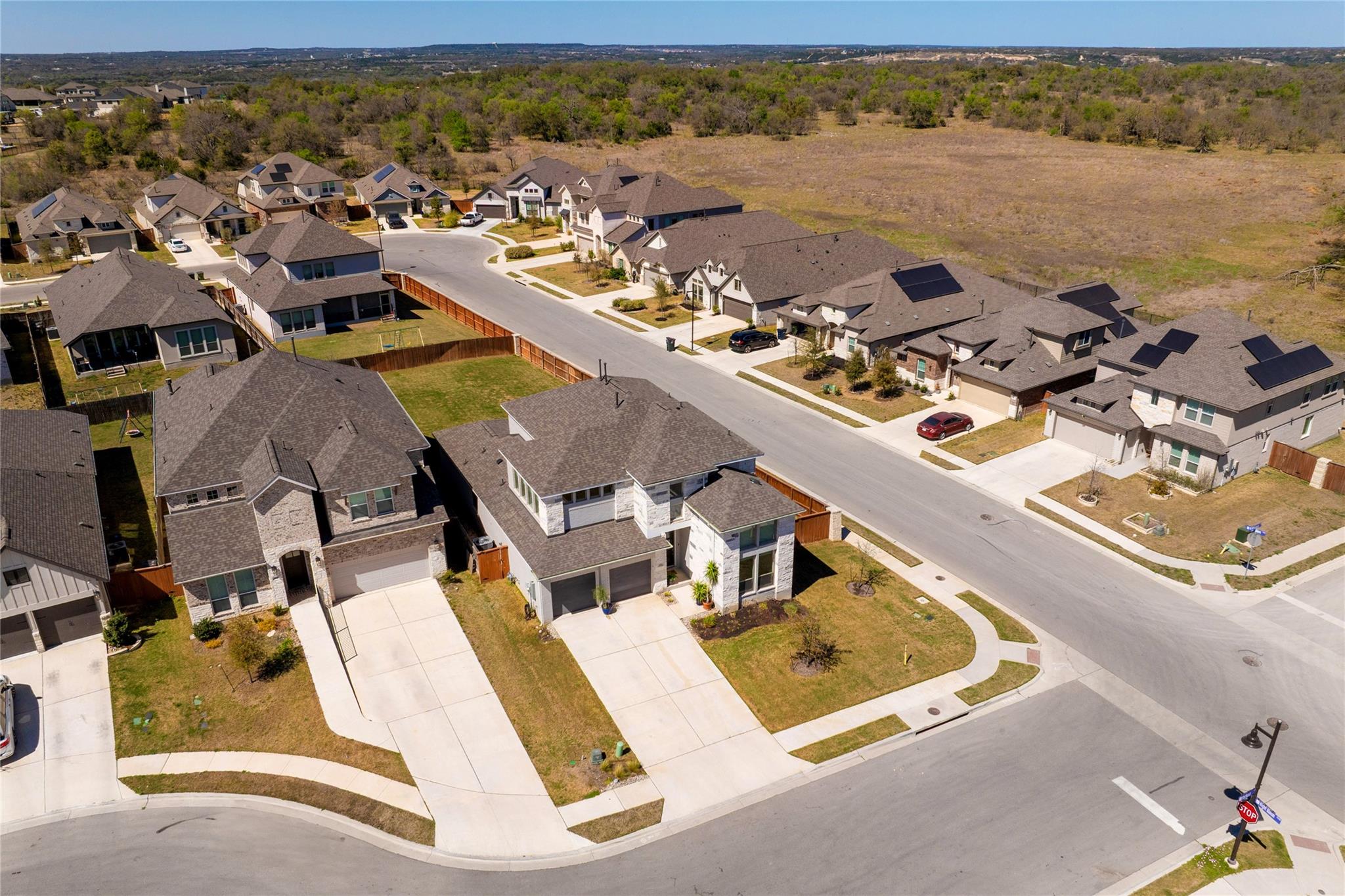 102 FORTUNA Ct, Liberty Hill, TX 78642