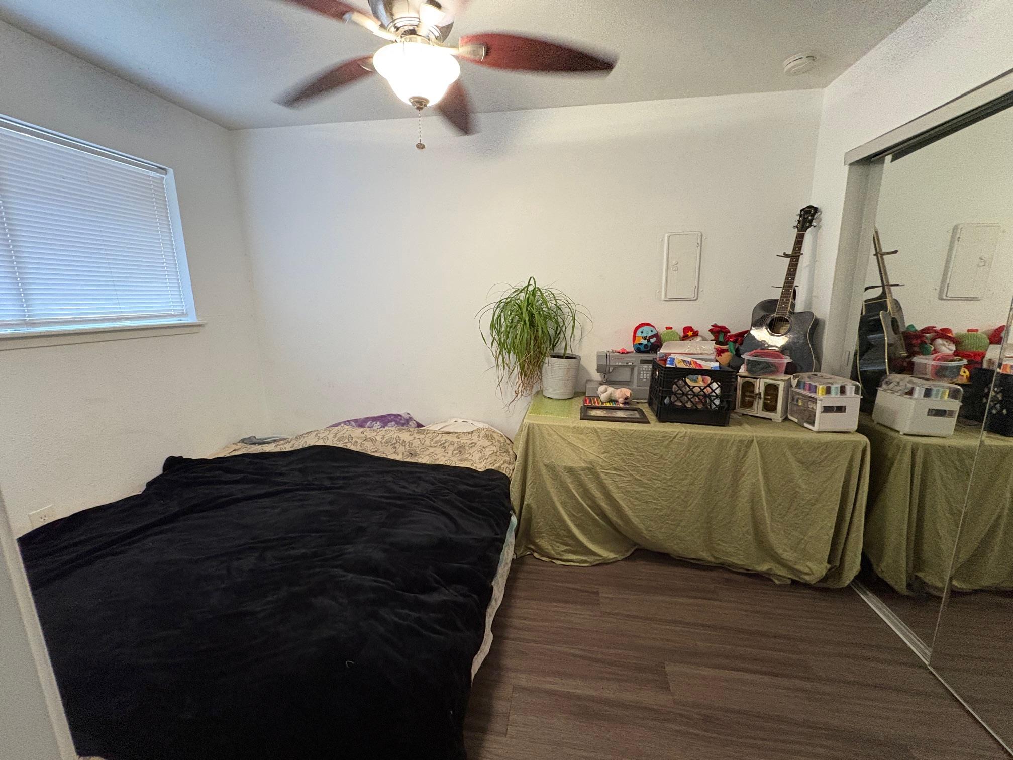 1840 Burton Dr # 133, Austin, TX 78741