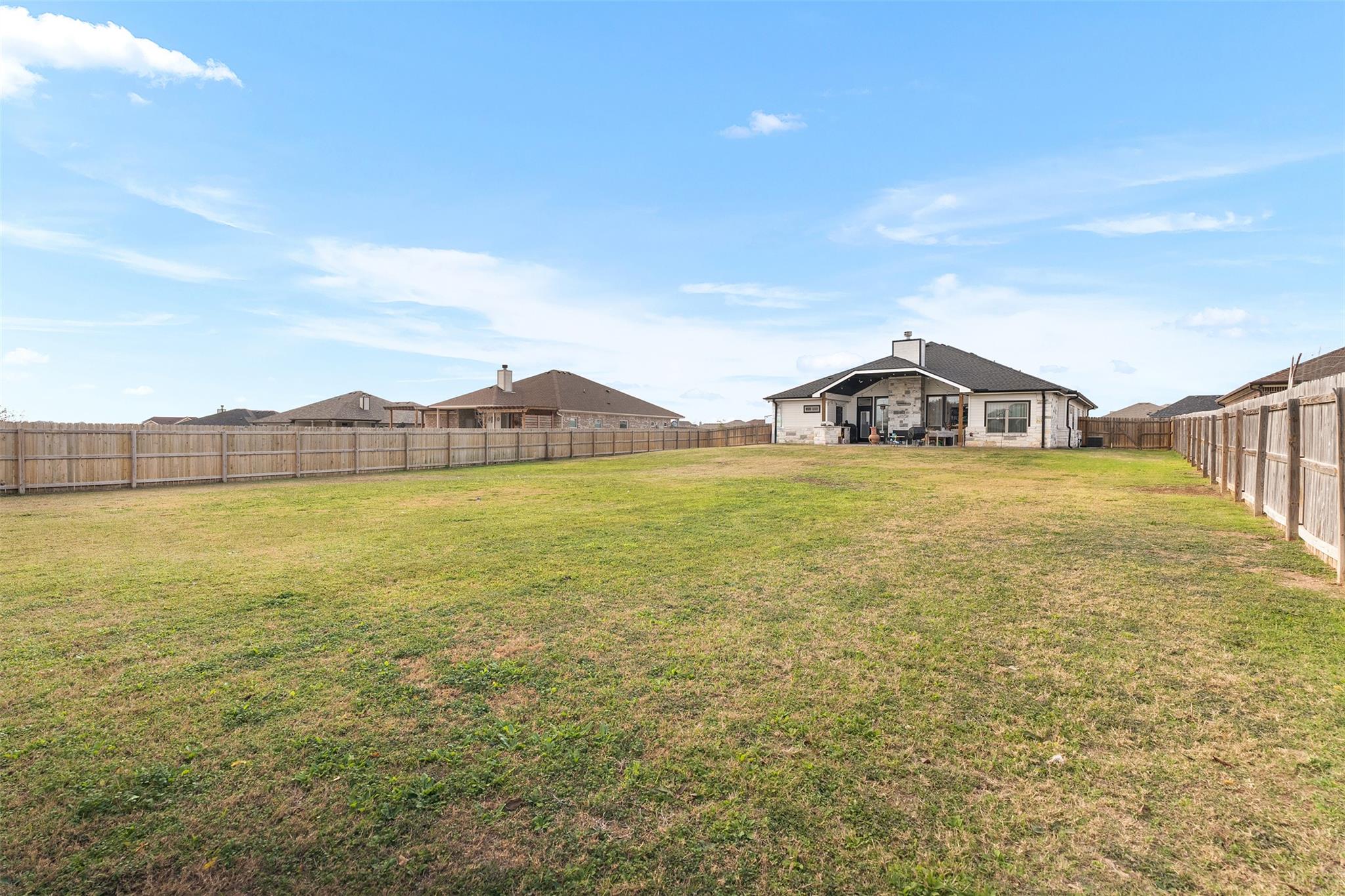 8107 Green Hill Dr, Salado, TX 76571