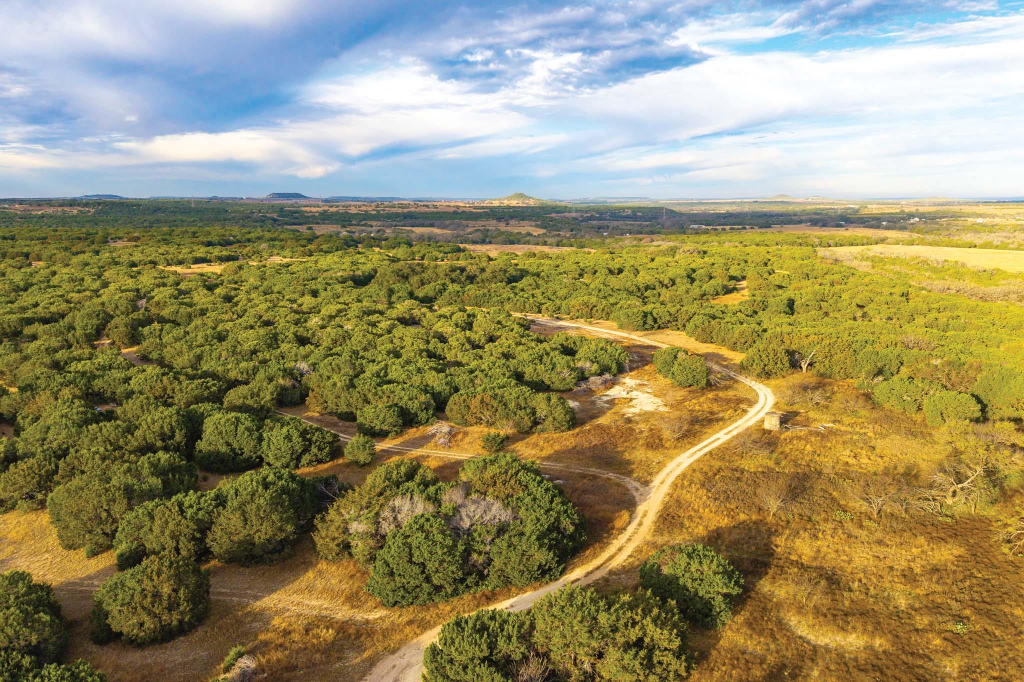 6729 US HWY 281 Highway, Lampasas, TX 76550