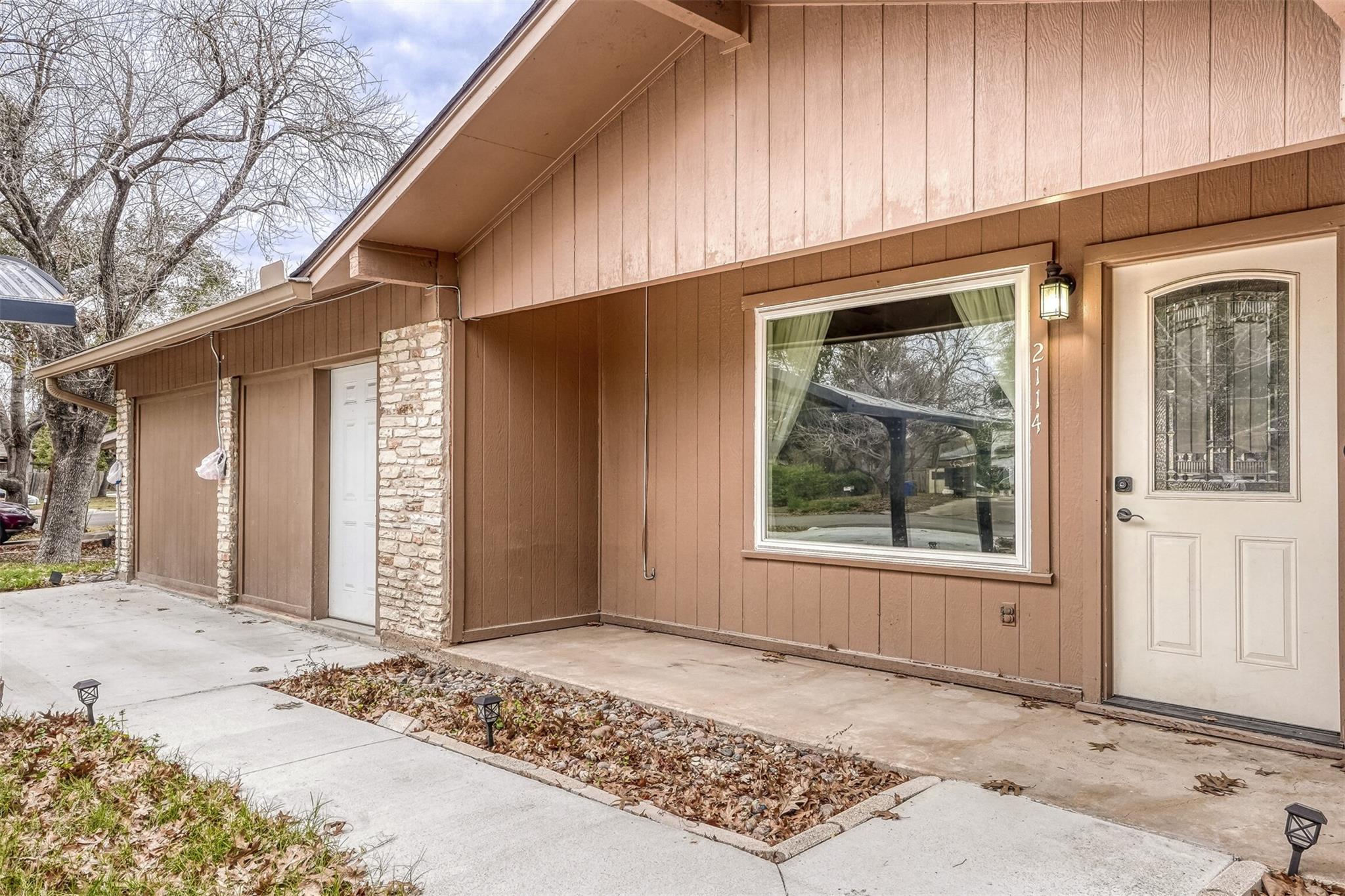 2114 Bel Air Dr, Taylor, TX 76574