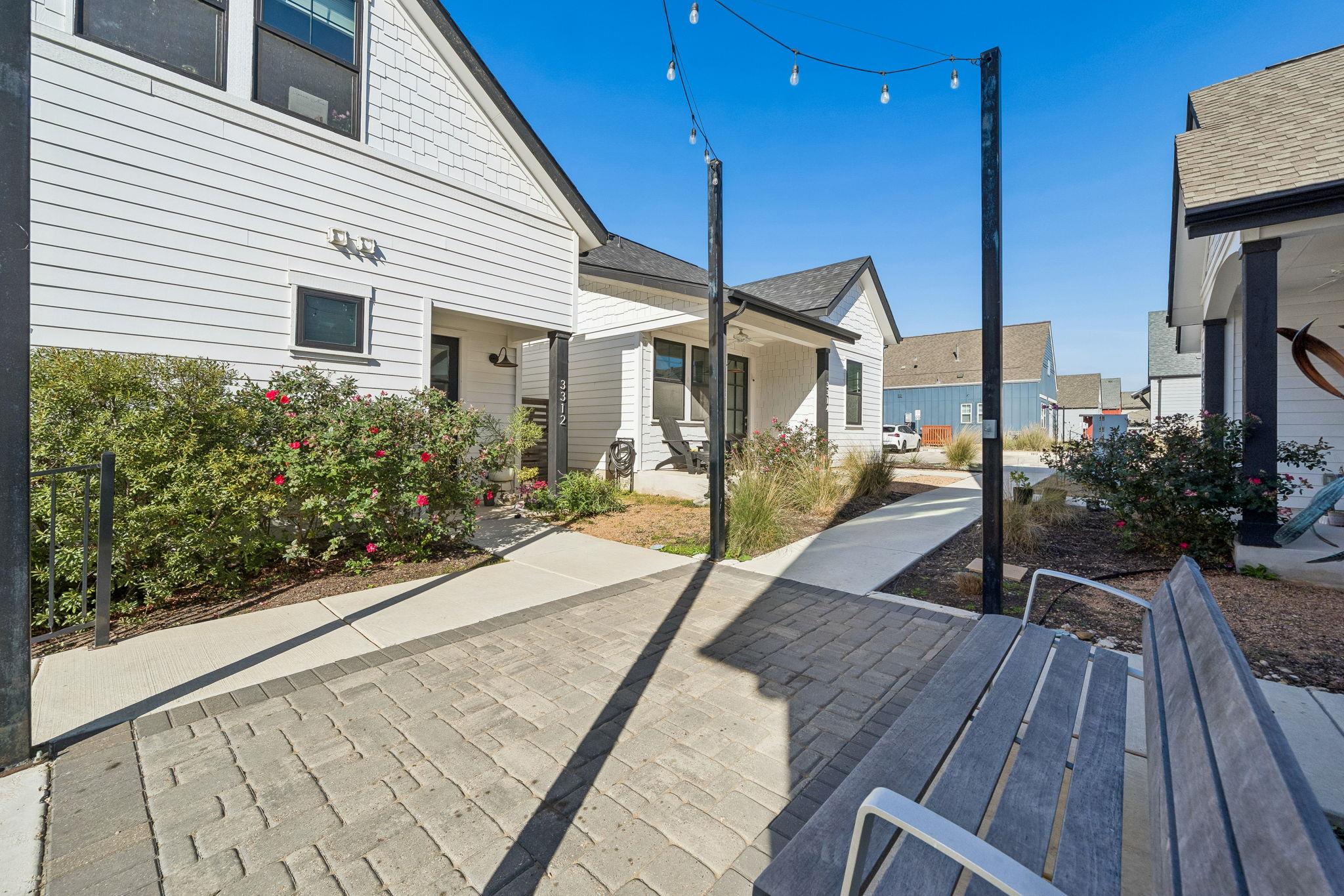 3322 McCurdy St, Austin, TX 78723