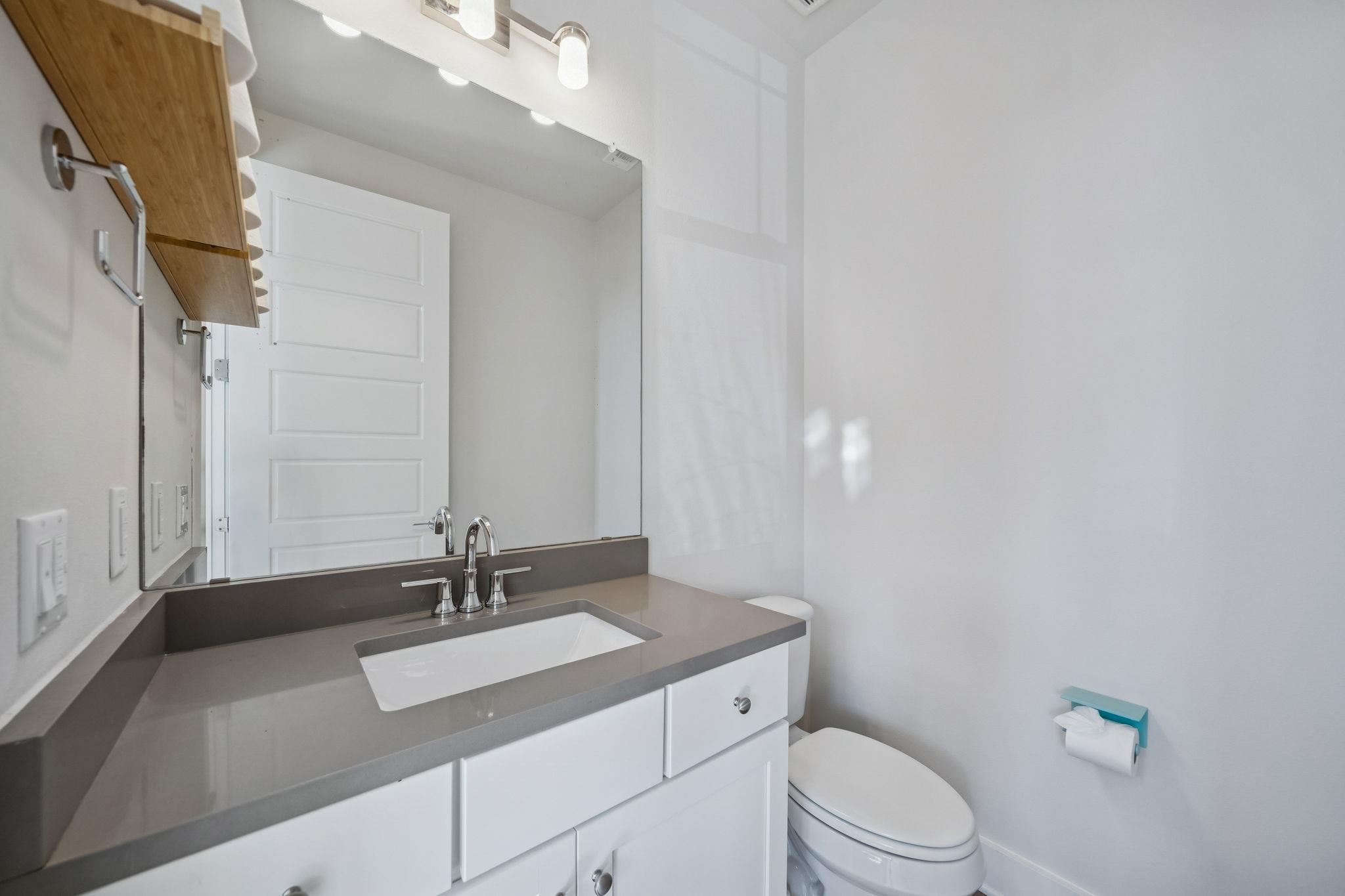 3322 McCurdy St, Austin, TX 78723