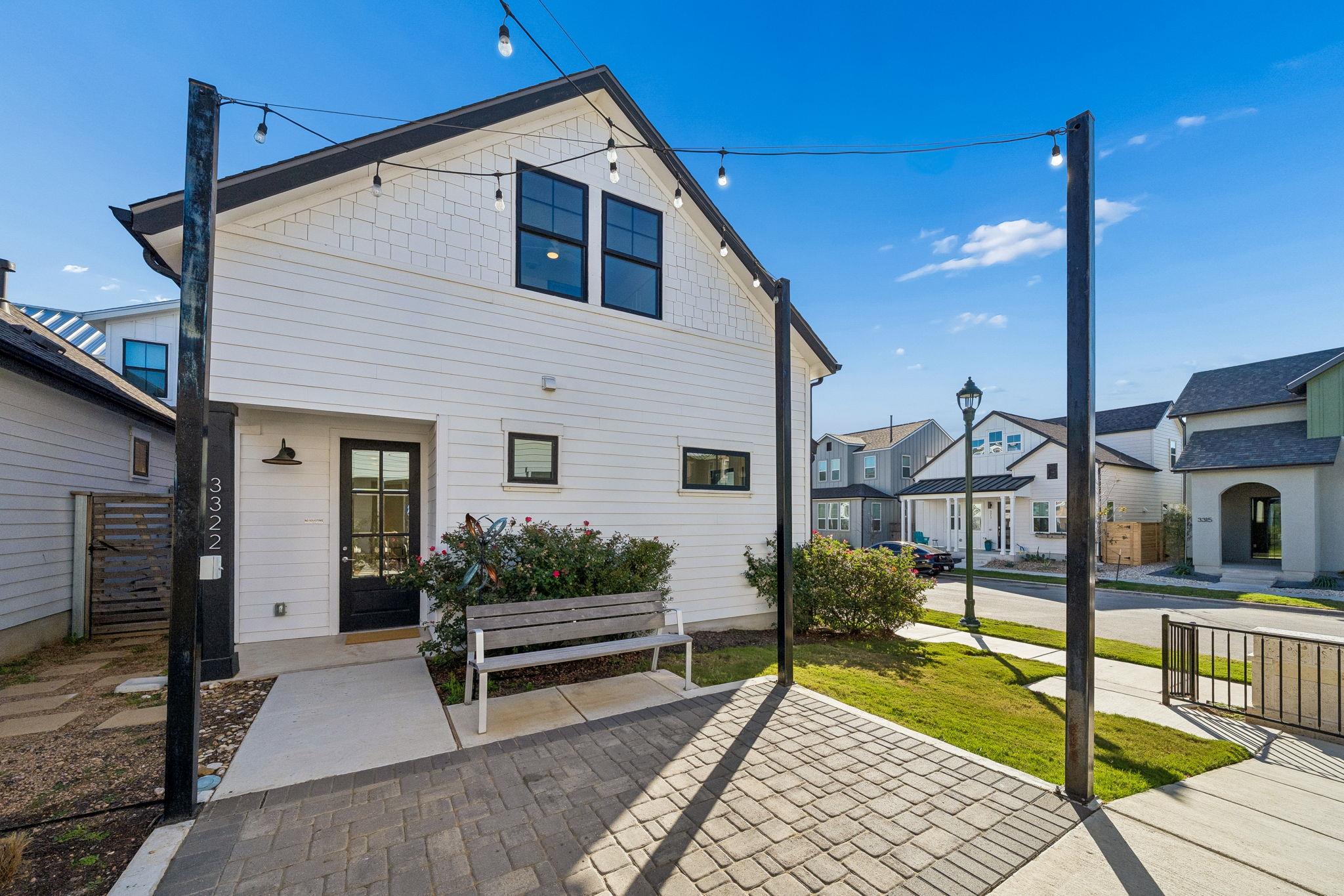 3322 McCurdy St, Austin, TX 78723