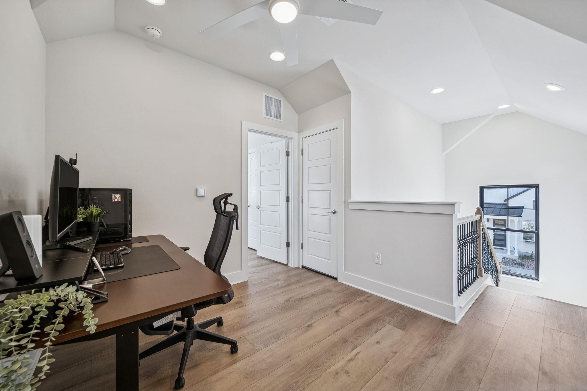 3322 McCurdy St, Austin, TX 78723