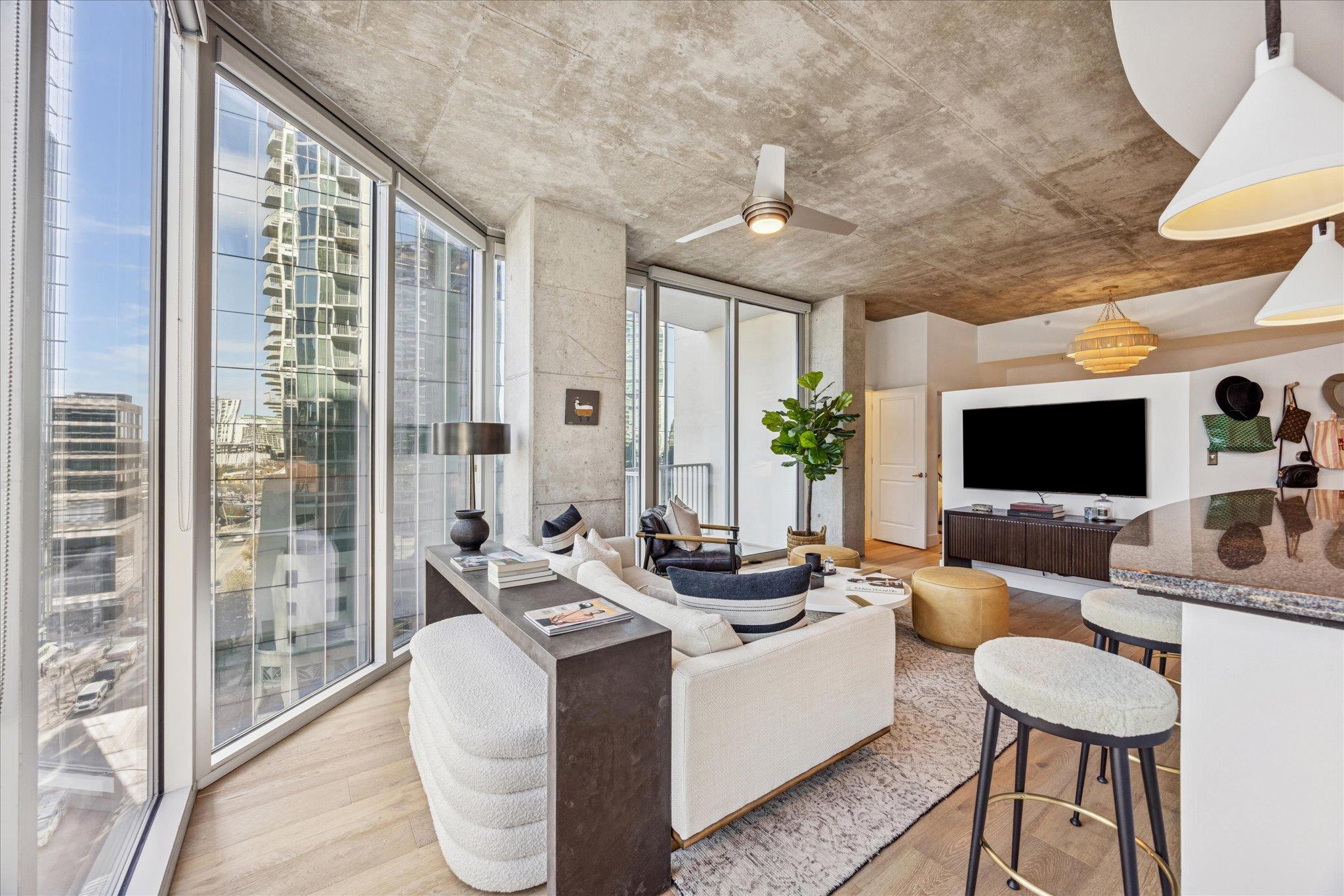 360 Nueces St # 1001, Austin, TX 78701