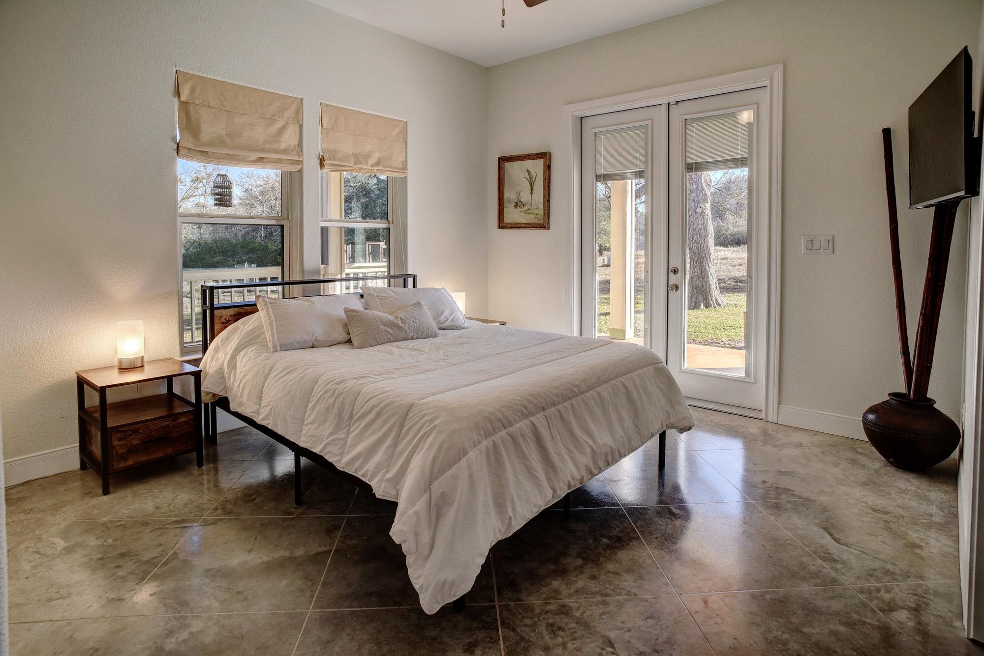 482 Watterson Rd, Bastrop, TX 78602