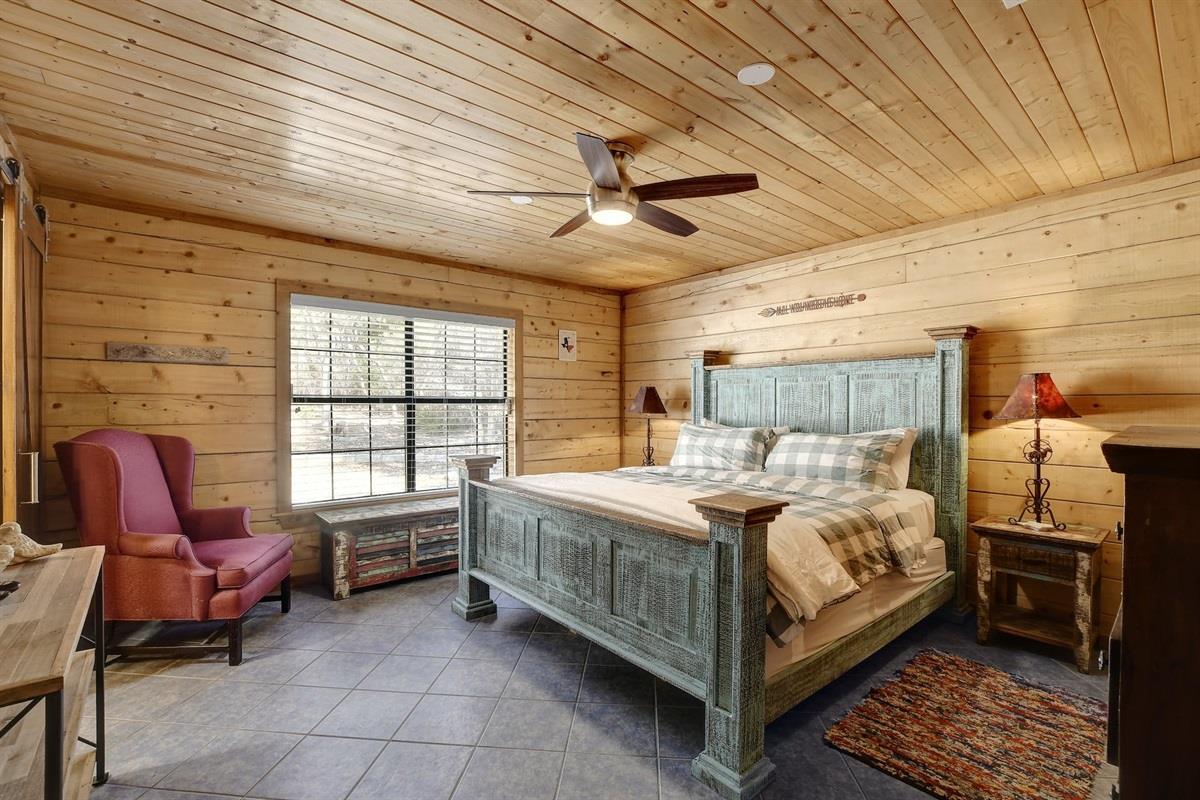 901 Thompson Ranch Rd, Wimberley, TX 78676