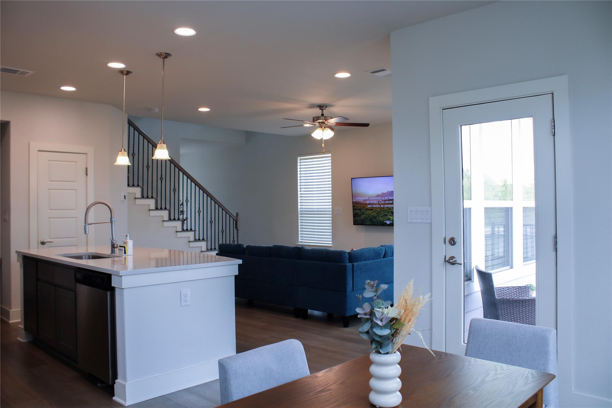 1007 Harwell Loop, Kyle, TX 78640