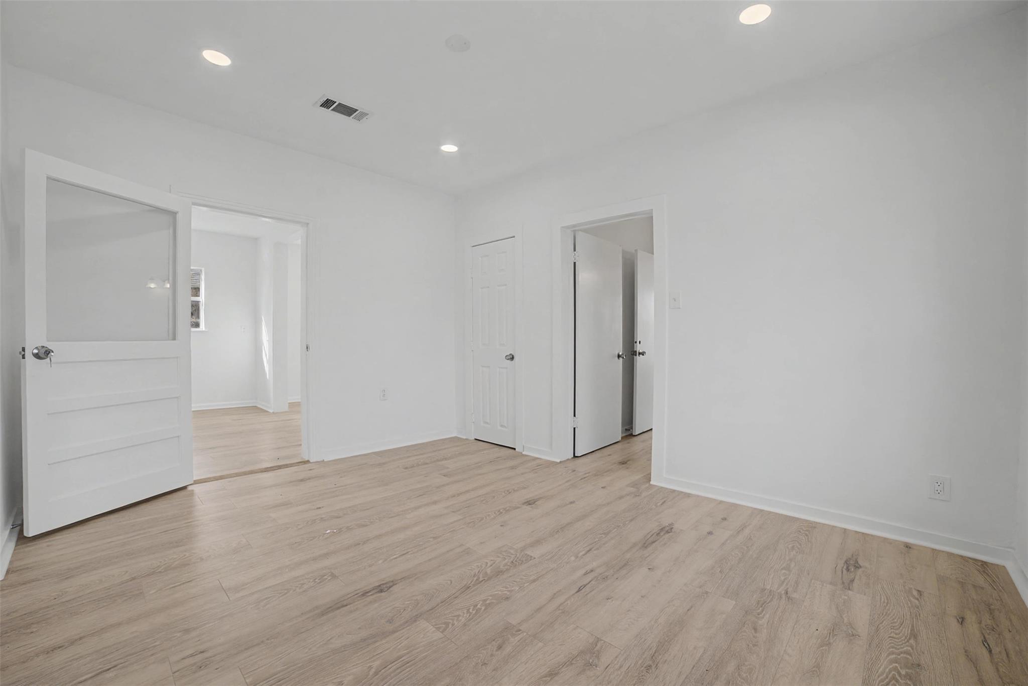 2703 E Cesar Chavez St, Austin, TX 78702