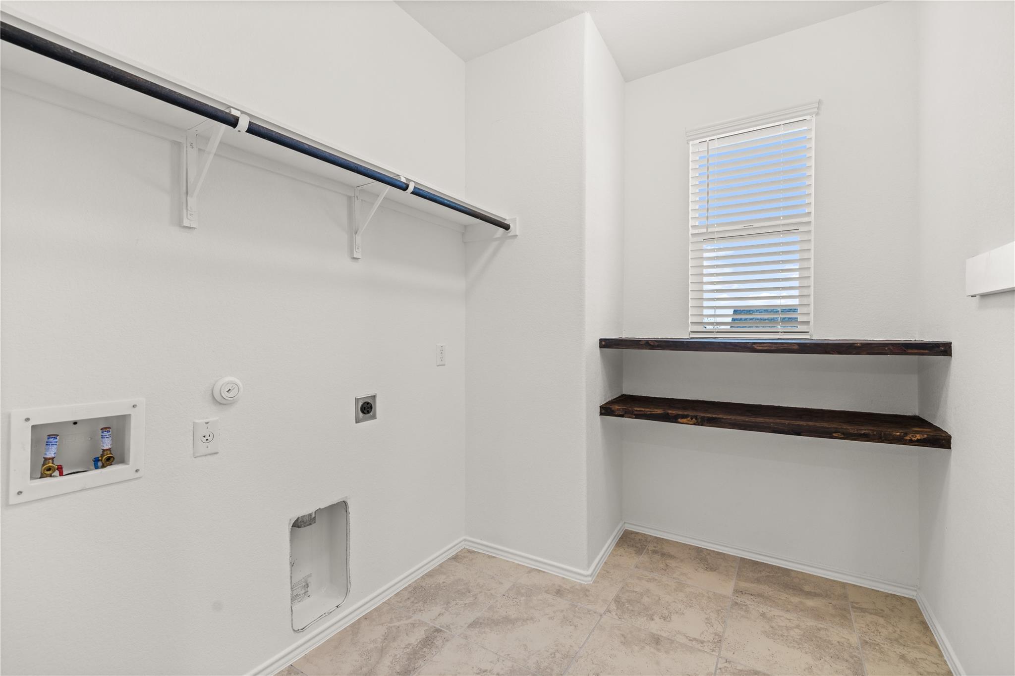 830 Affazia Ln, Georgetown, TX 78628