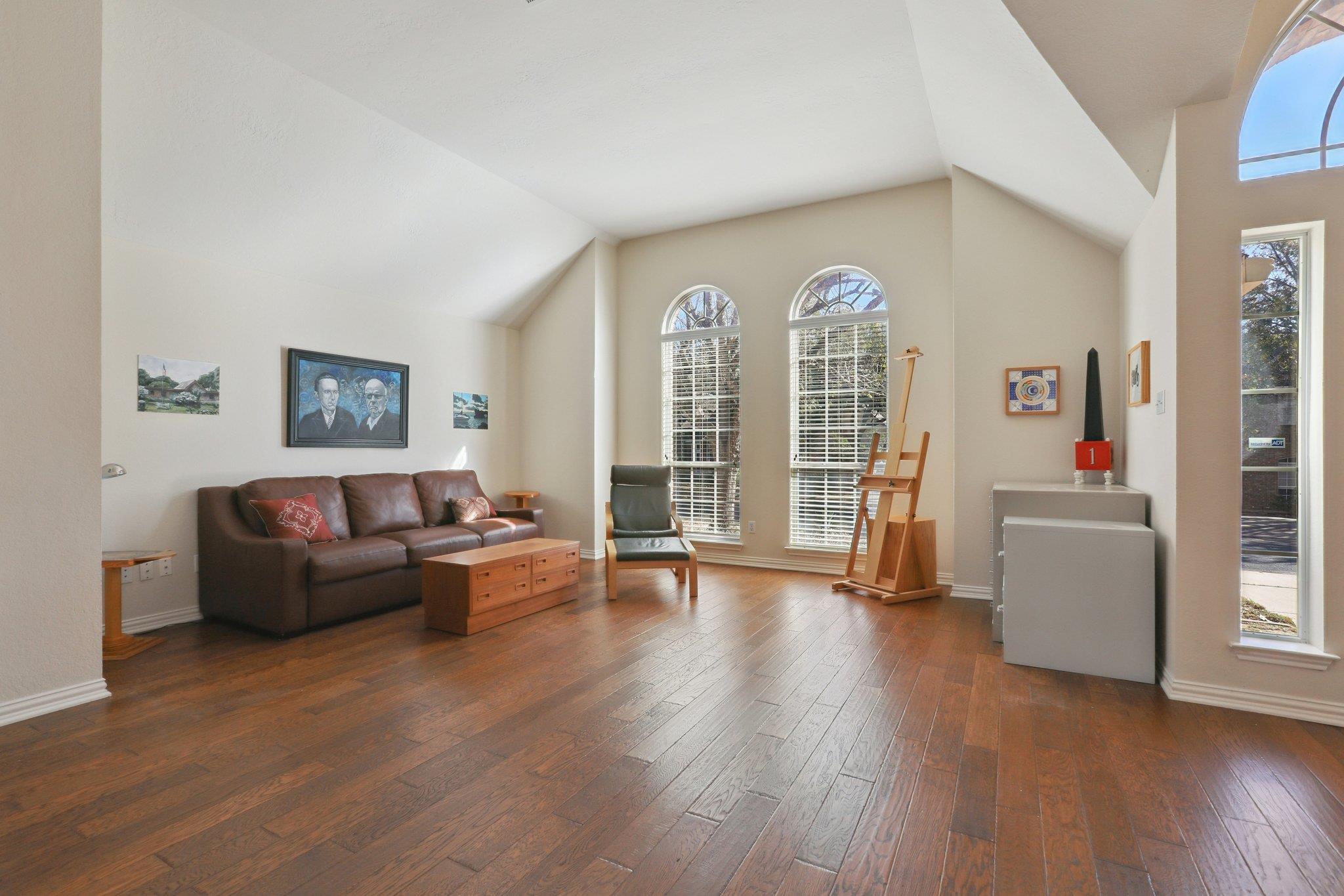 6108 John Chisum Ln, Austin, TX 78749