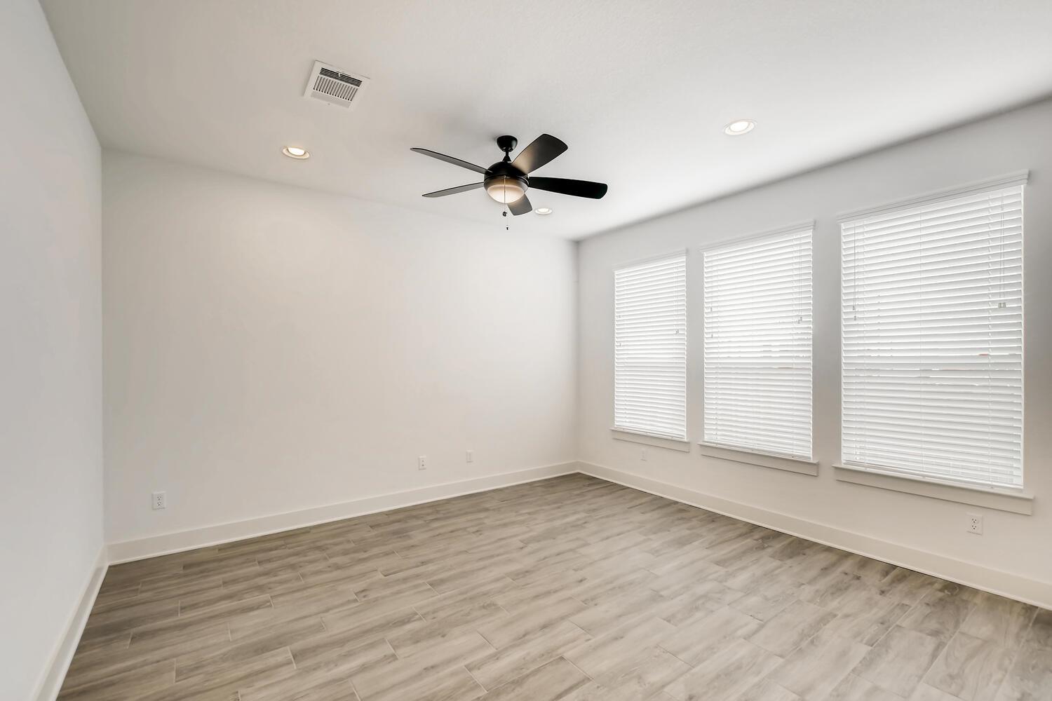 5160 N A W Grimes Blvd # 156, Round Rock, TX 78665