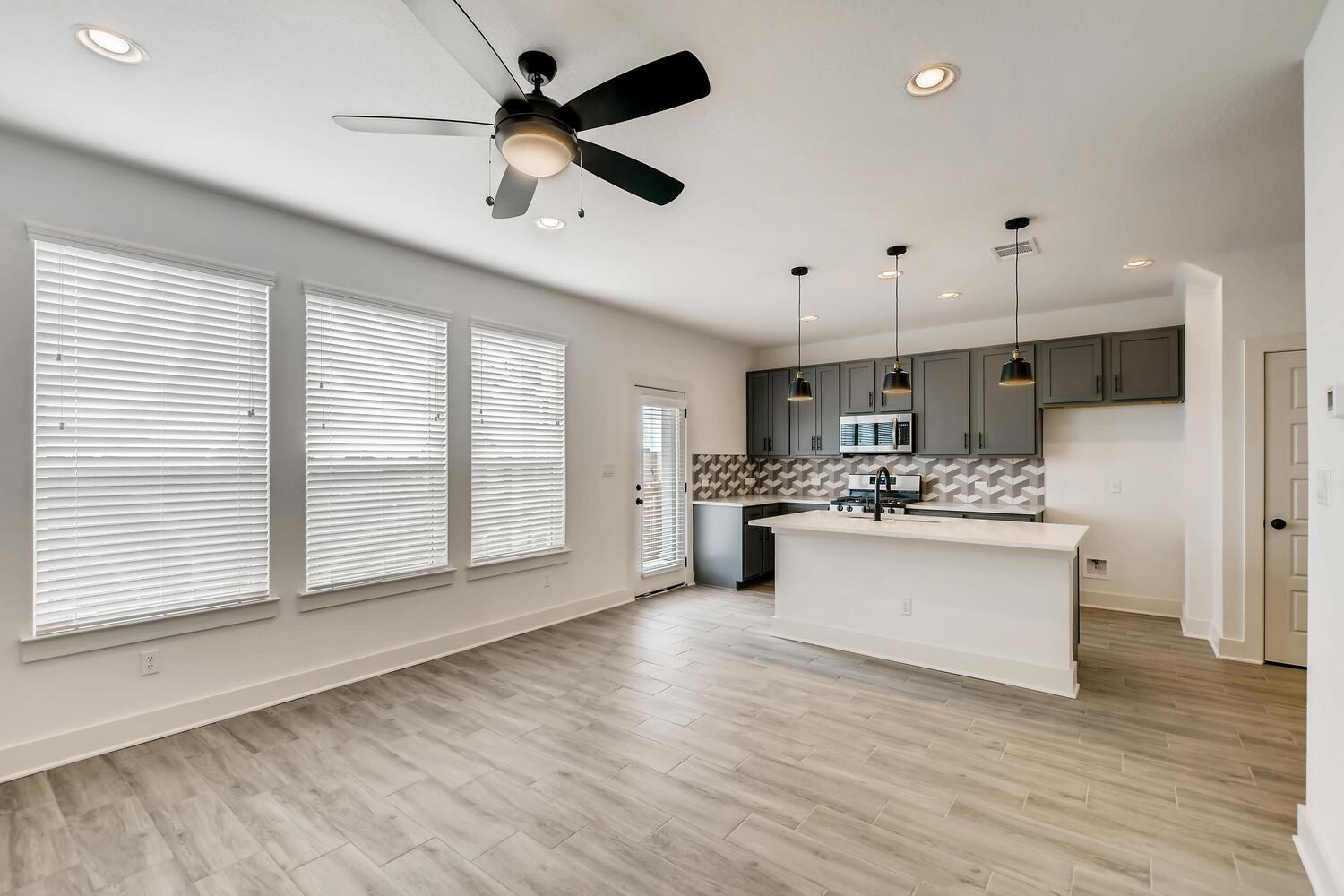 5160 N A W Grimes Blvd # 156, Round Rock, TX 78665