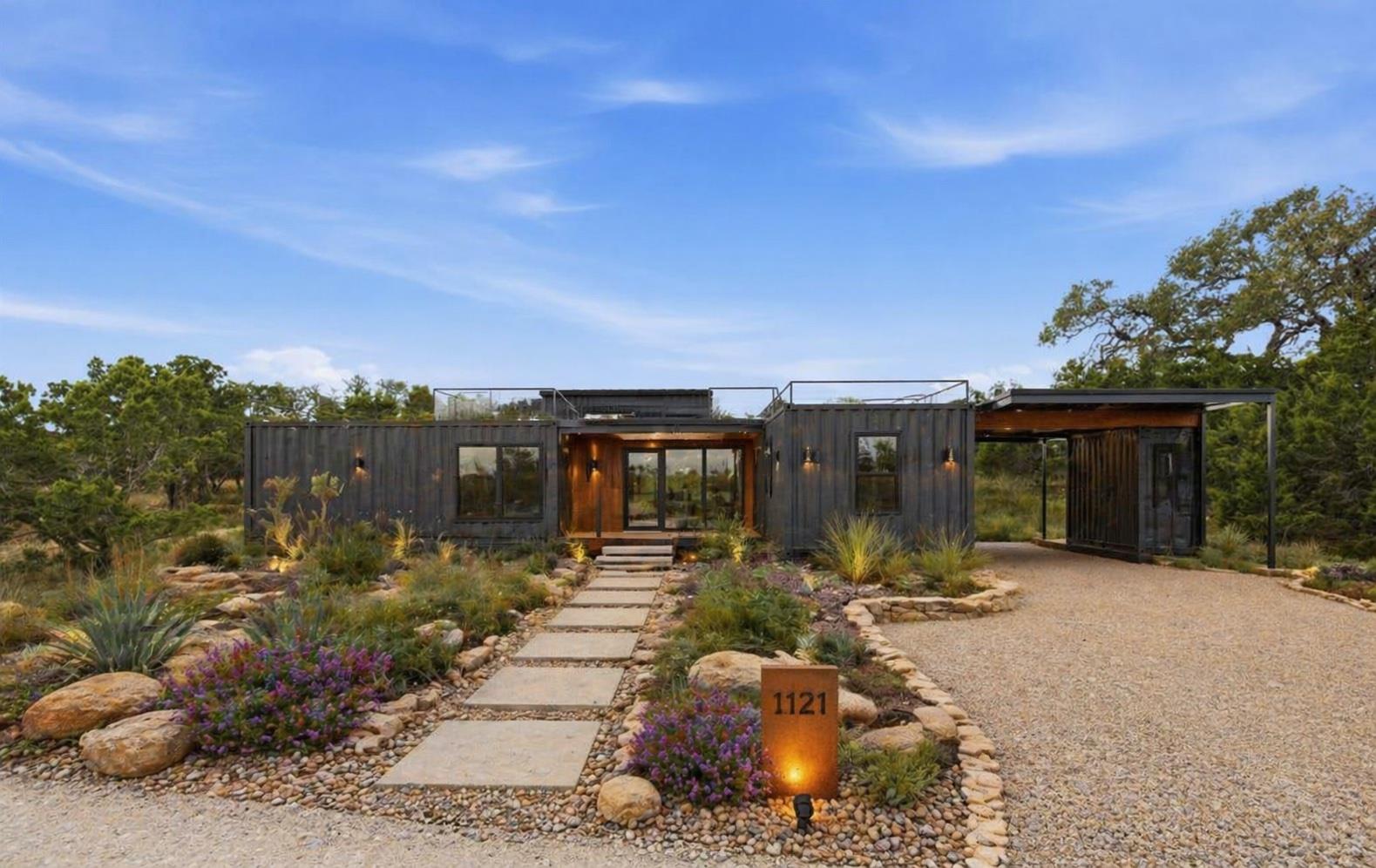 740 Hillcrest Trl, Spring Branch, TX 78070