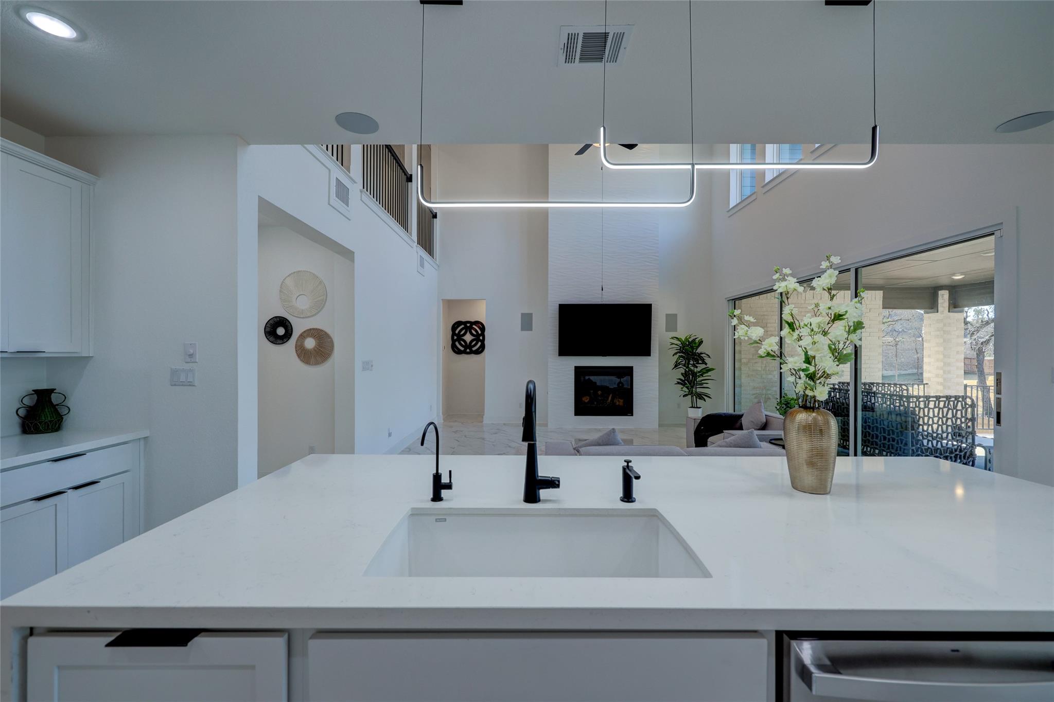 579 Jackson River Loop, Kyle, TX 78640