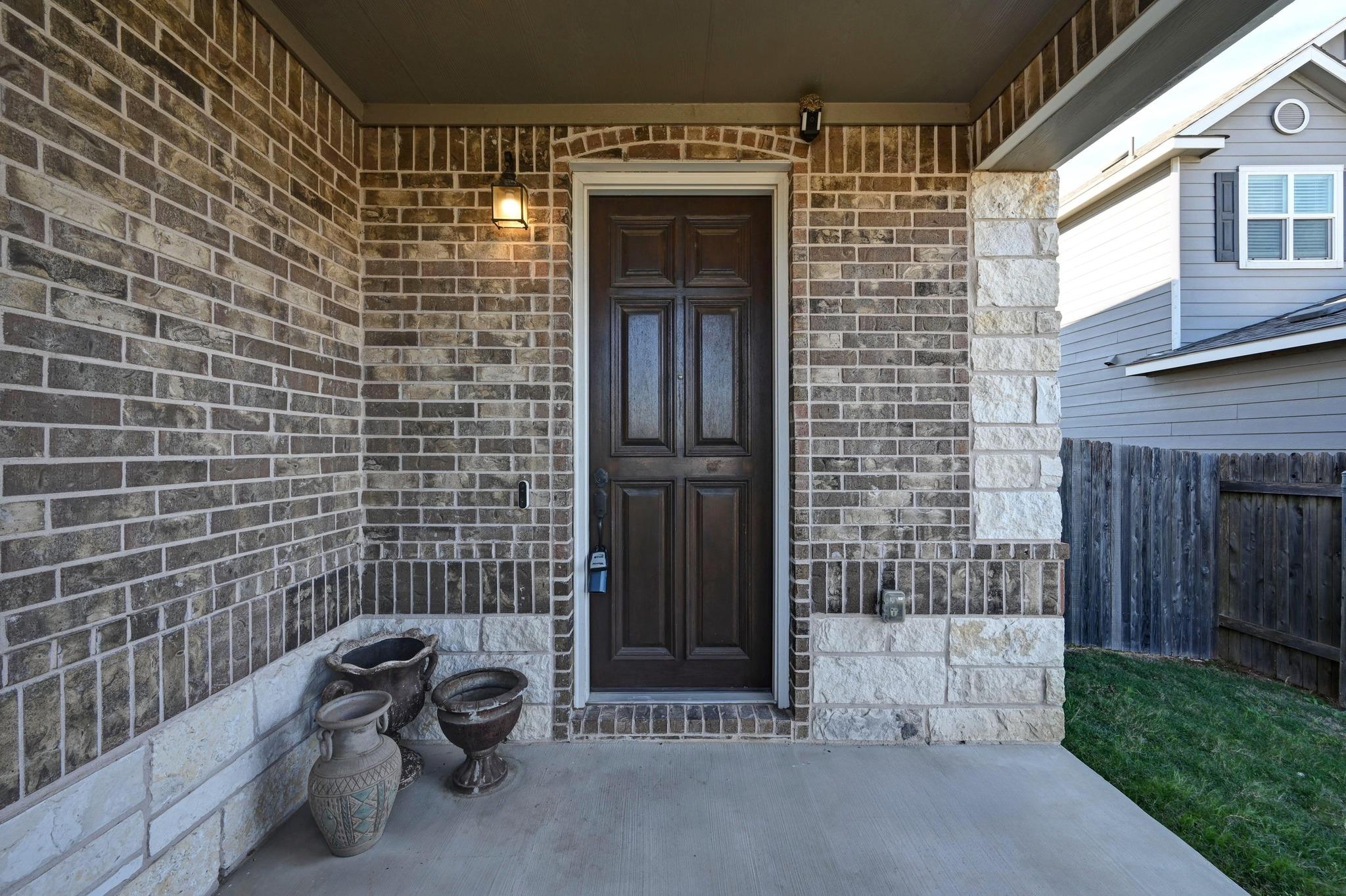 6204 Conestoga Wagon Way, Del Valle, TX 78617