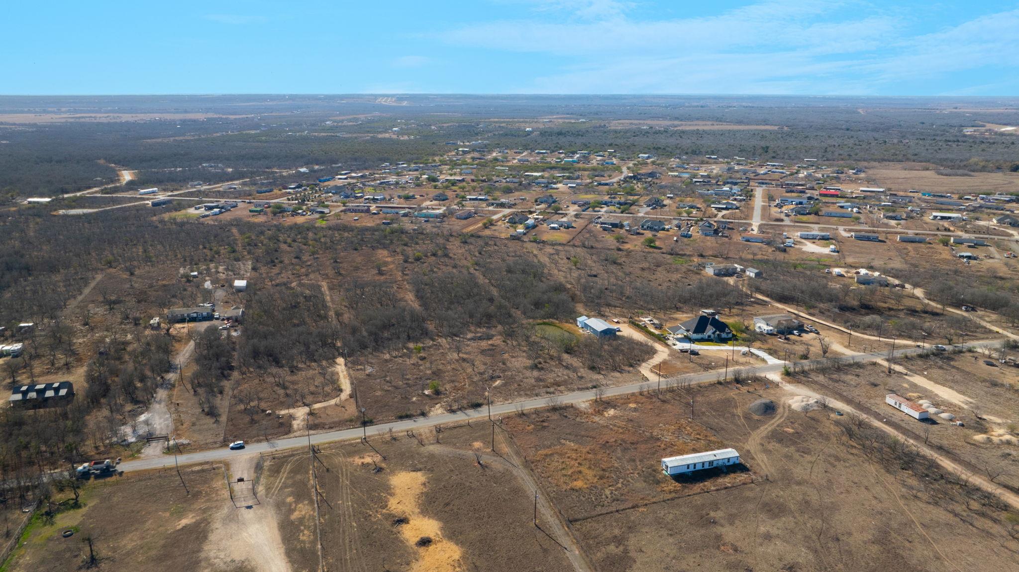 3991 Barth Rd, Lockhart, TX 78644