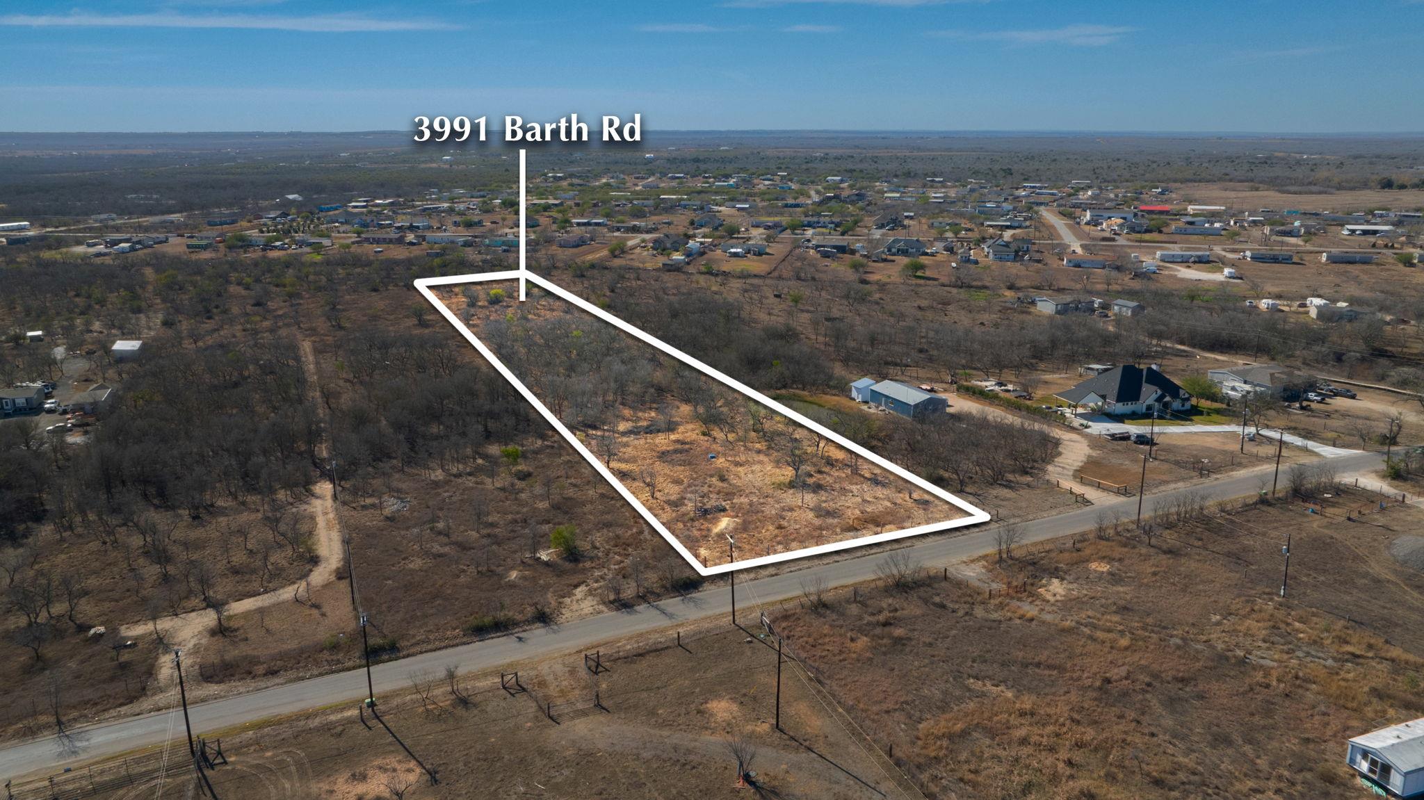 3991 Barth Rd, Lockhart, TX 78644
