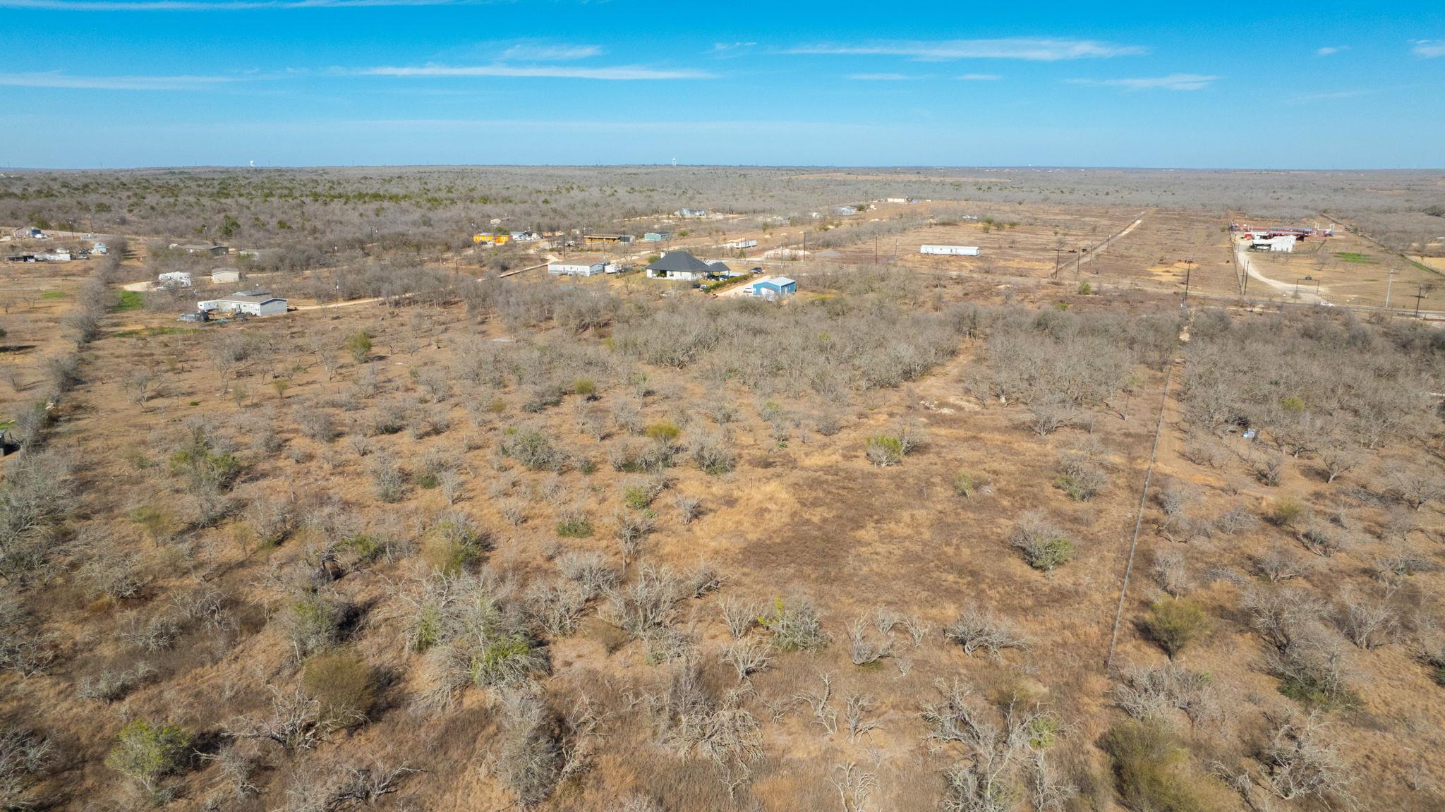 3991 Barth Rd, Lockhart, TX 78644