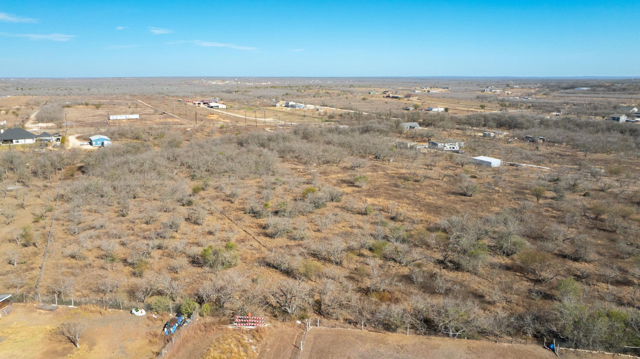 3991 Barth Rd, Lockhart, TX 78644