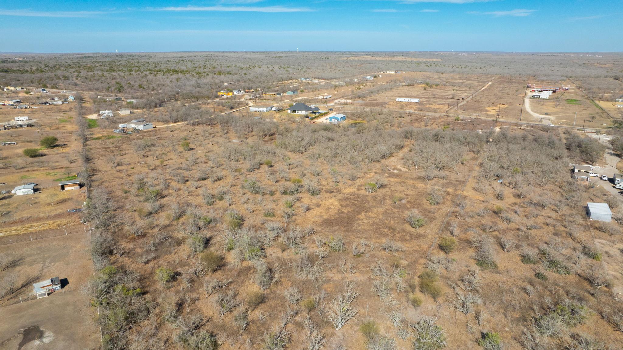 3991 Barth Rd, Lockhart, TX 78644