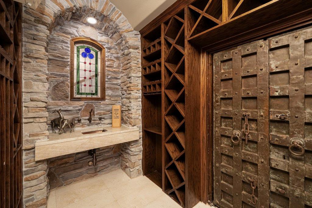 17607 Breakwater Dr, Jonestown, TX 78645