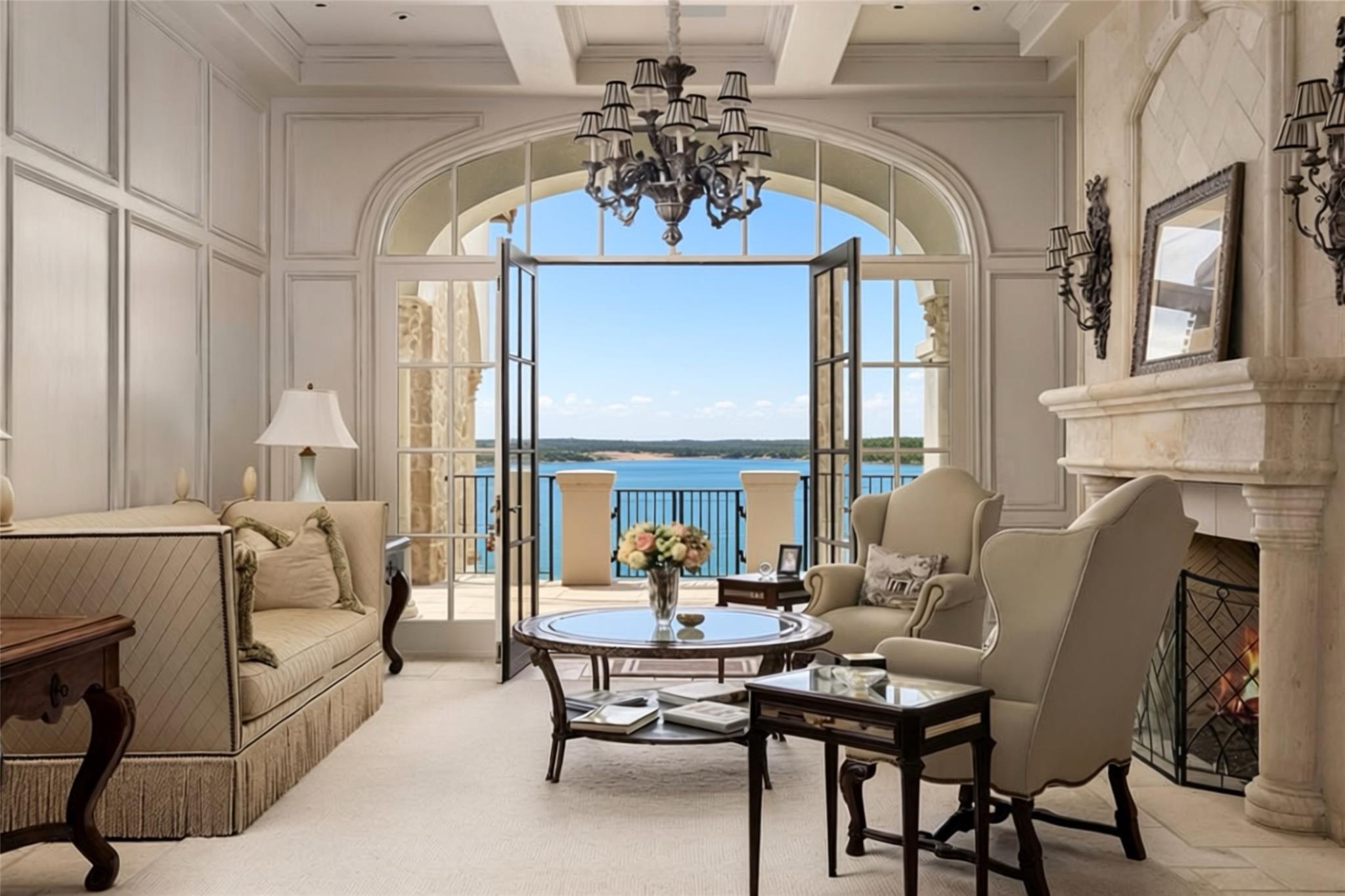 17607 Breakwater Dr, Jonestown, TX 78645