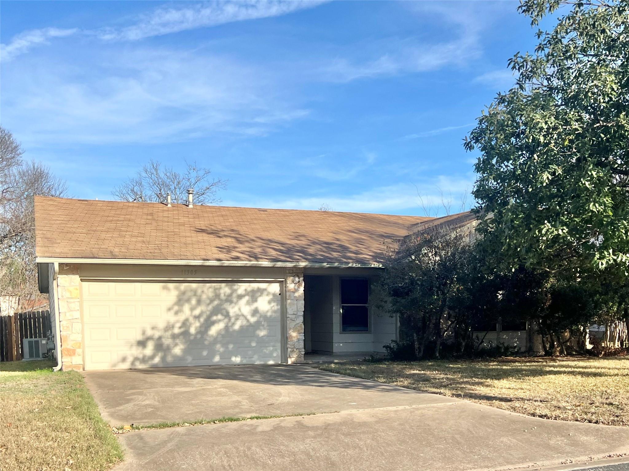 11305 Blackmoor Dr, Austin, TX 78759