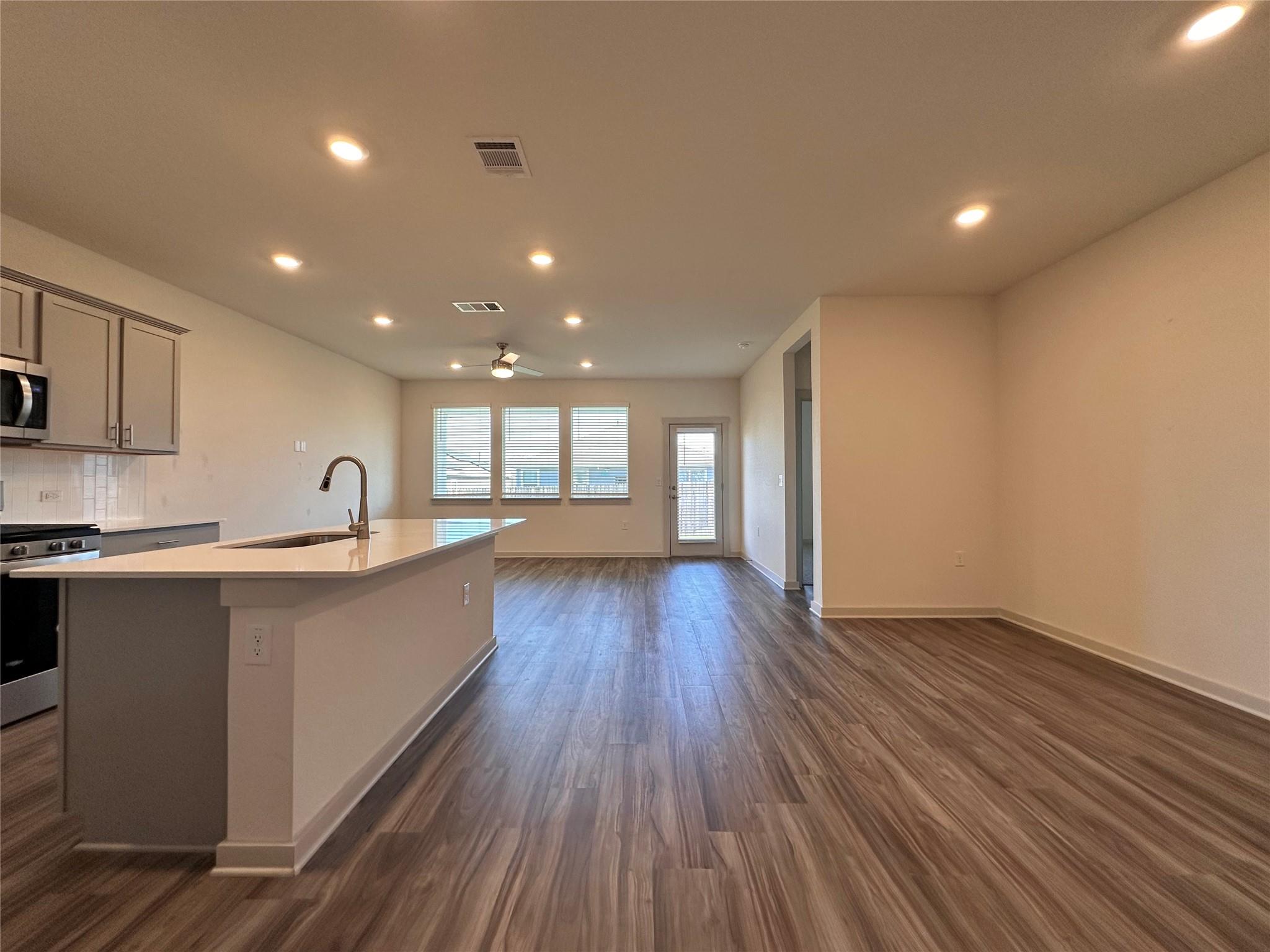 13905 Bavarian Forest Dr, Pflugerville, TX 78660