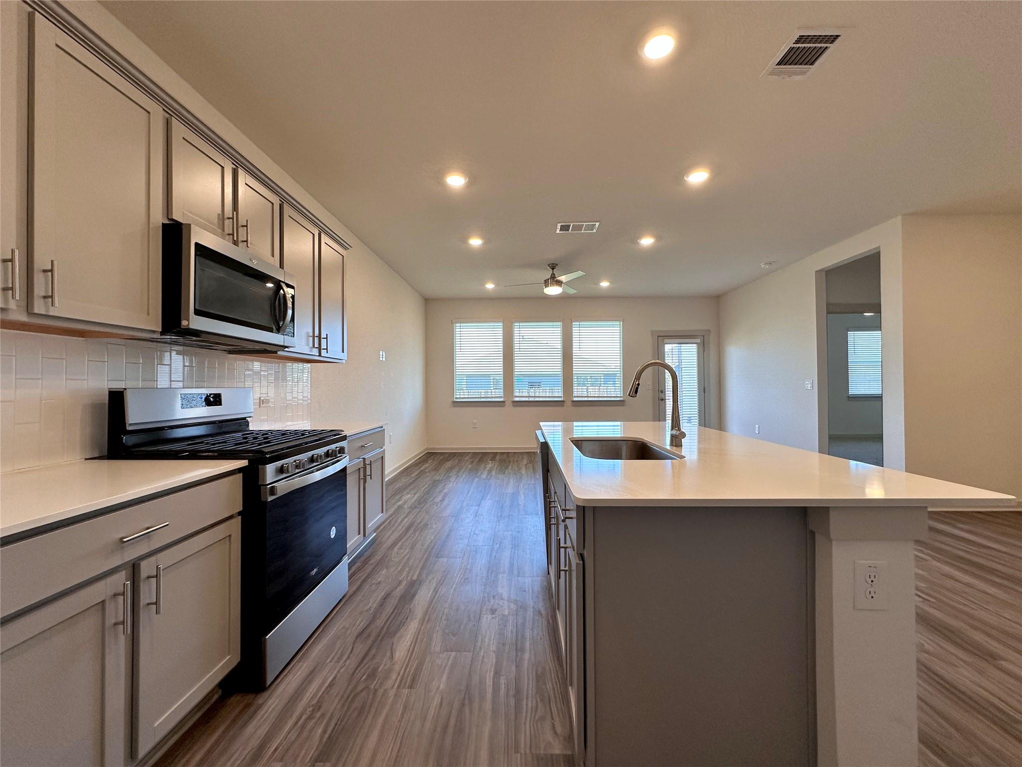 13905 Bavarian Forest Dr, Pflugerville, TX 78660