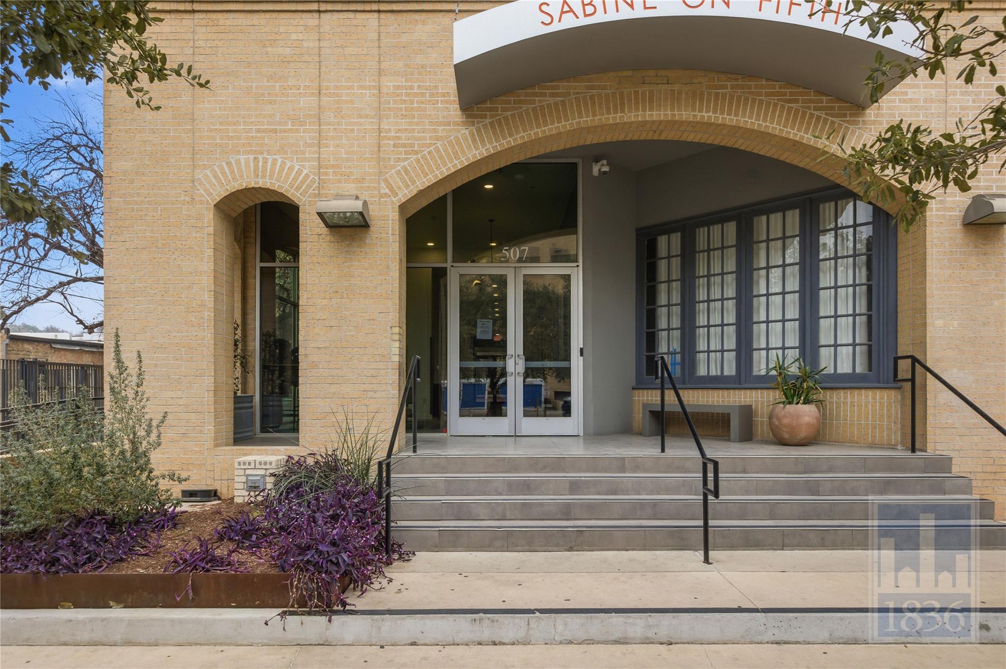 507 Sabine St # 703, Austin, TX 78701