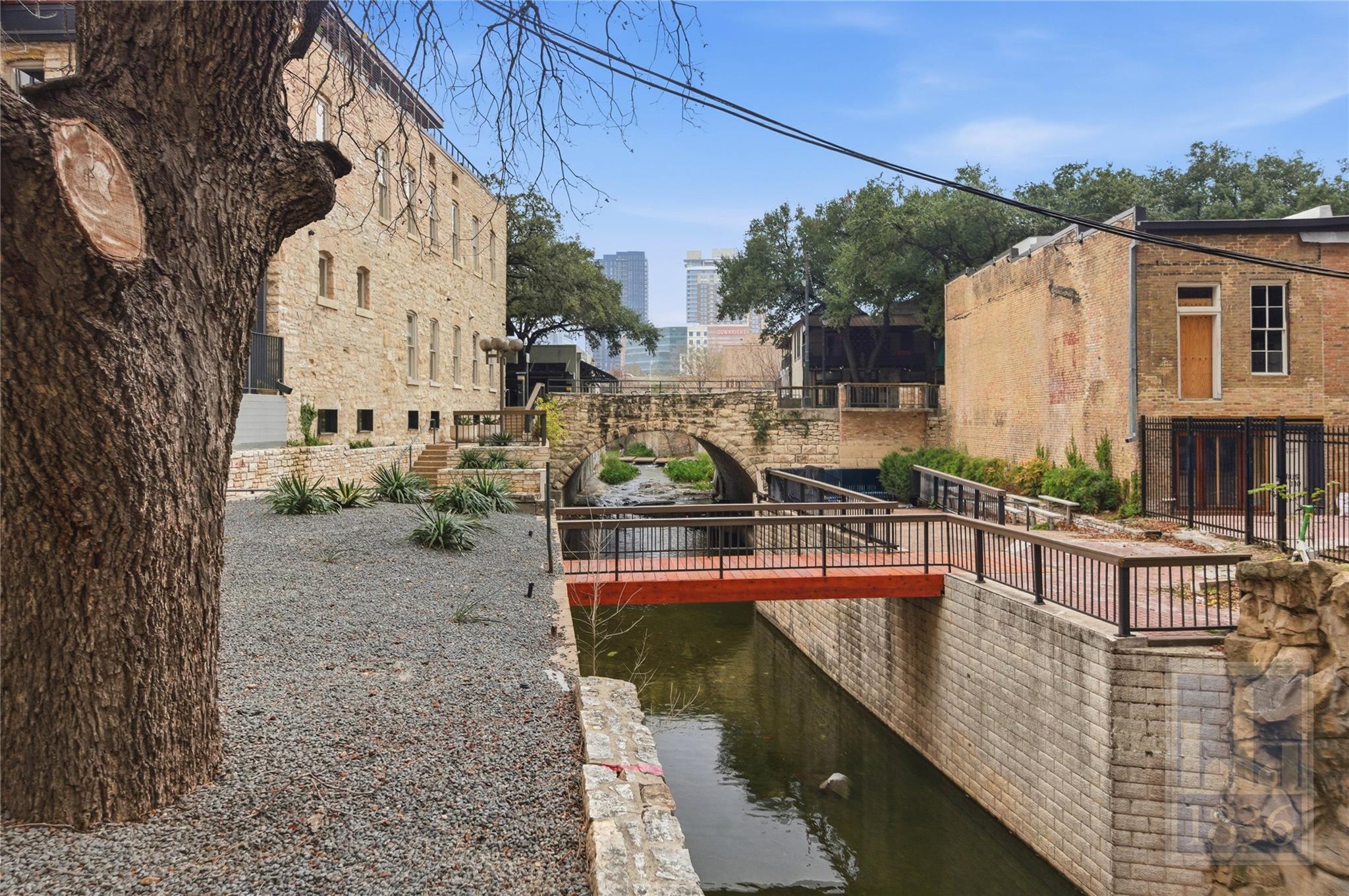 507 Sabine St # 703, Austin, TX 78701