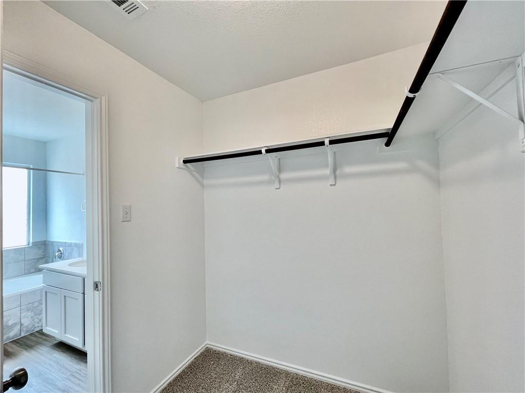 126 Canley Loop, Hutto, TX 78634