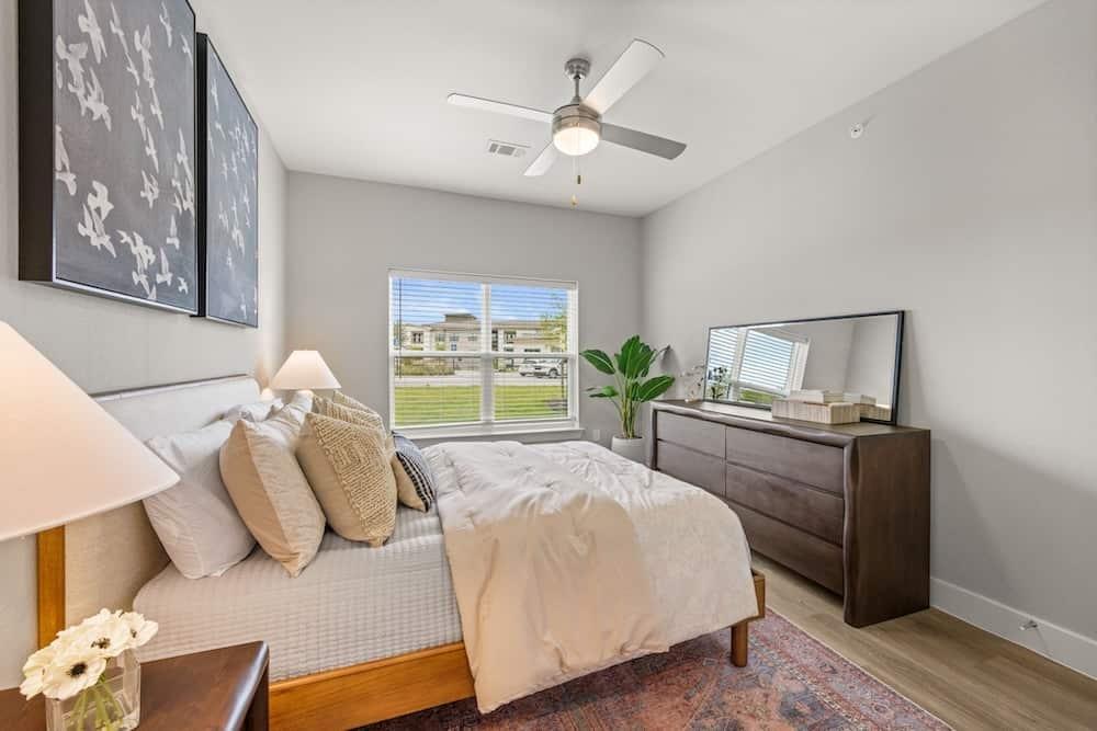 4835 E Yager Ln # 1304, Manor, TX 78653