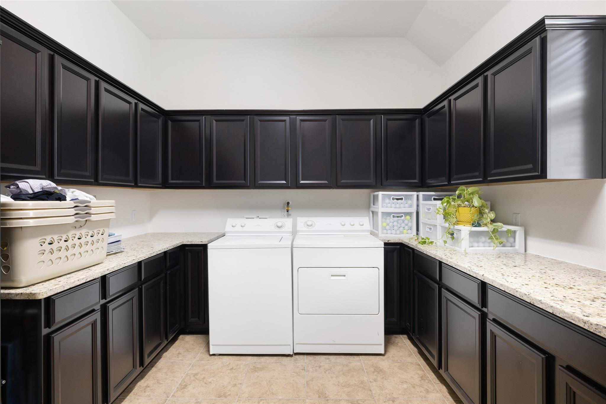 5612 Cherokee Draw Rd, Austin, TX 78738