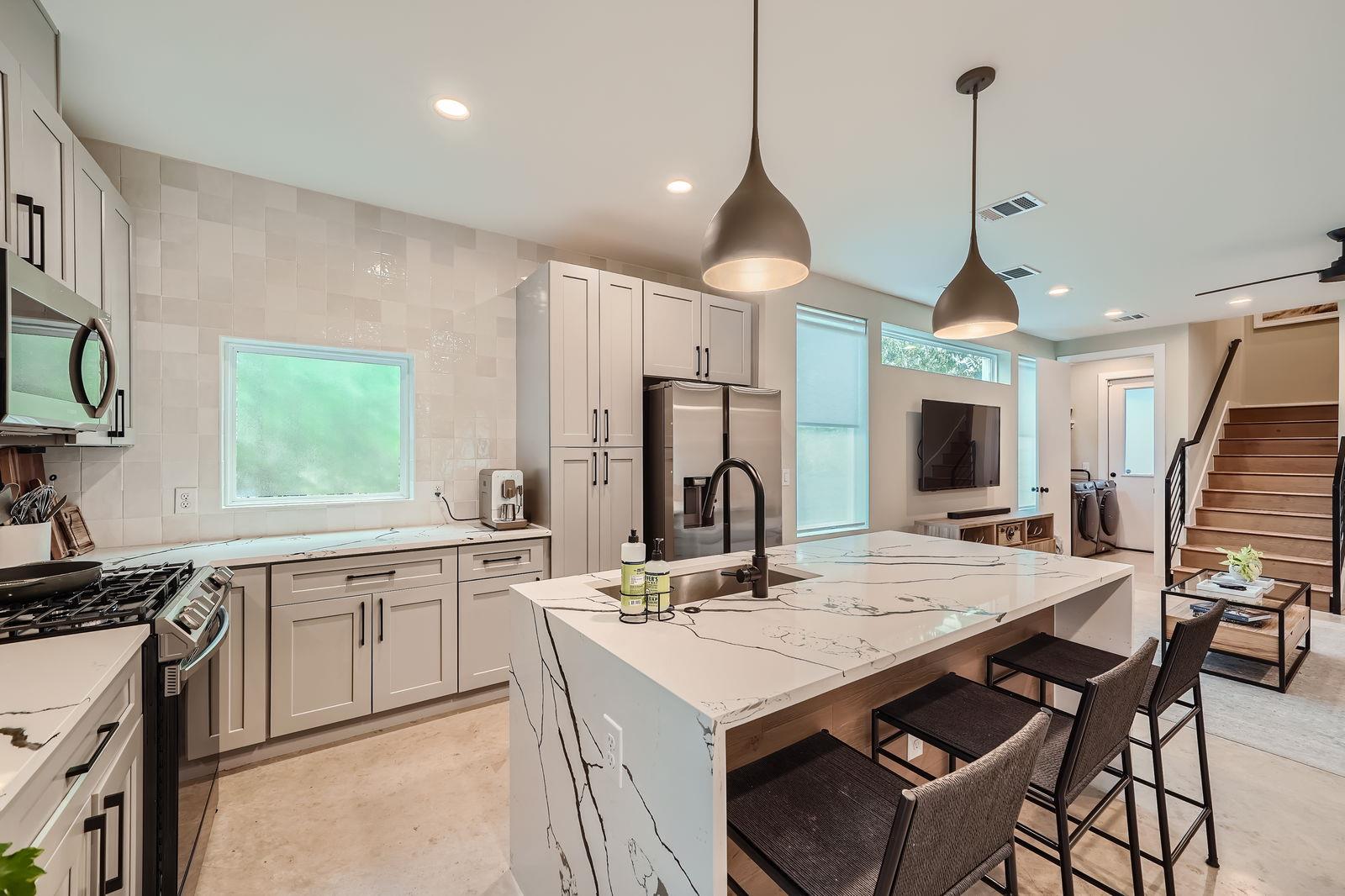 7507 Bethune Ave # B, Austin, TX 78752